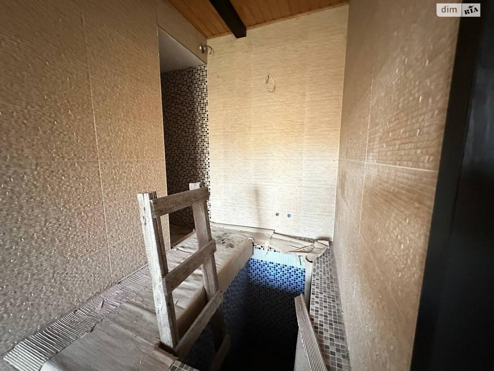 двоповерховий будинок, 589.1 кв. м, кирпич. Продаж у Блиставиці фото 1