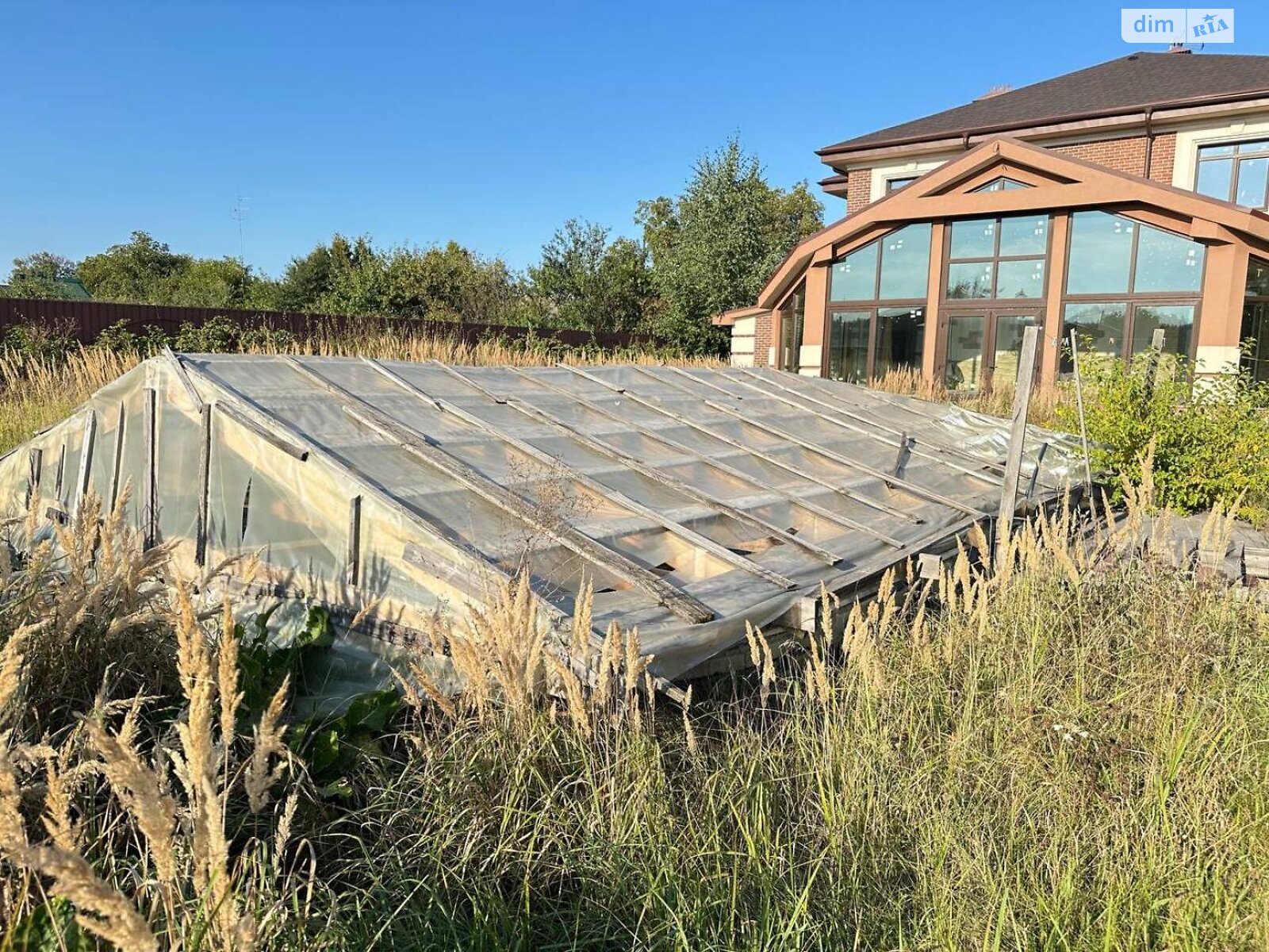 двоповерховий будинок, 589.1 кв. м, кирпич. Продаж у Блиставиці фото 1