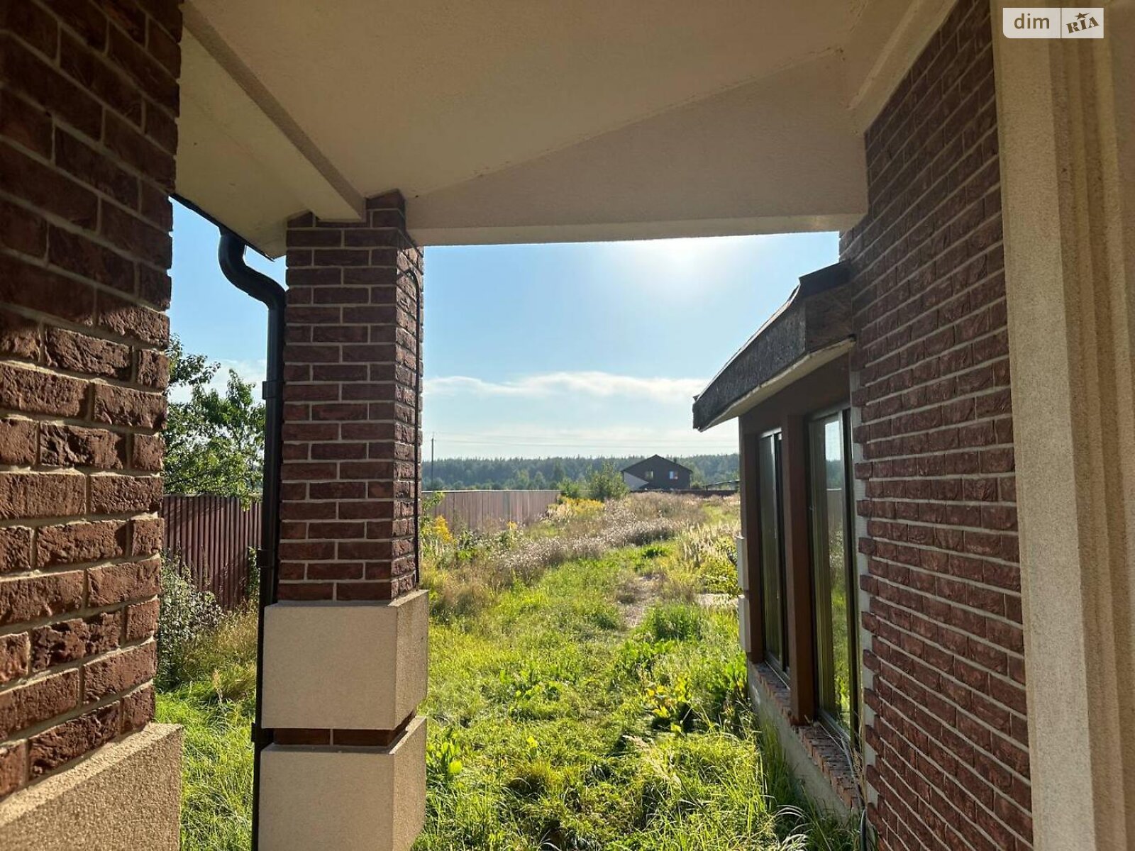 двоповерховий будинок, 589.1 кв. м, кирпич. Продаж у Блиставиці фото 1