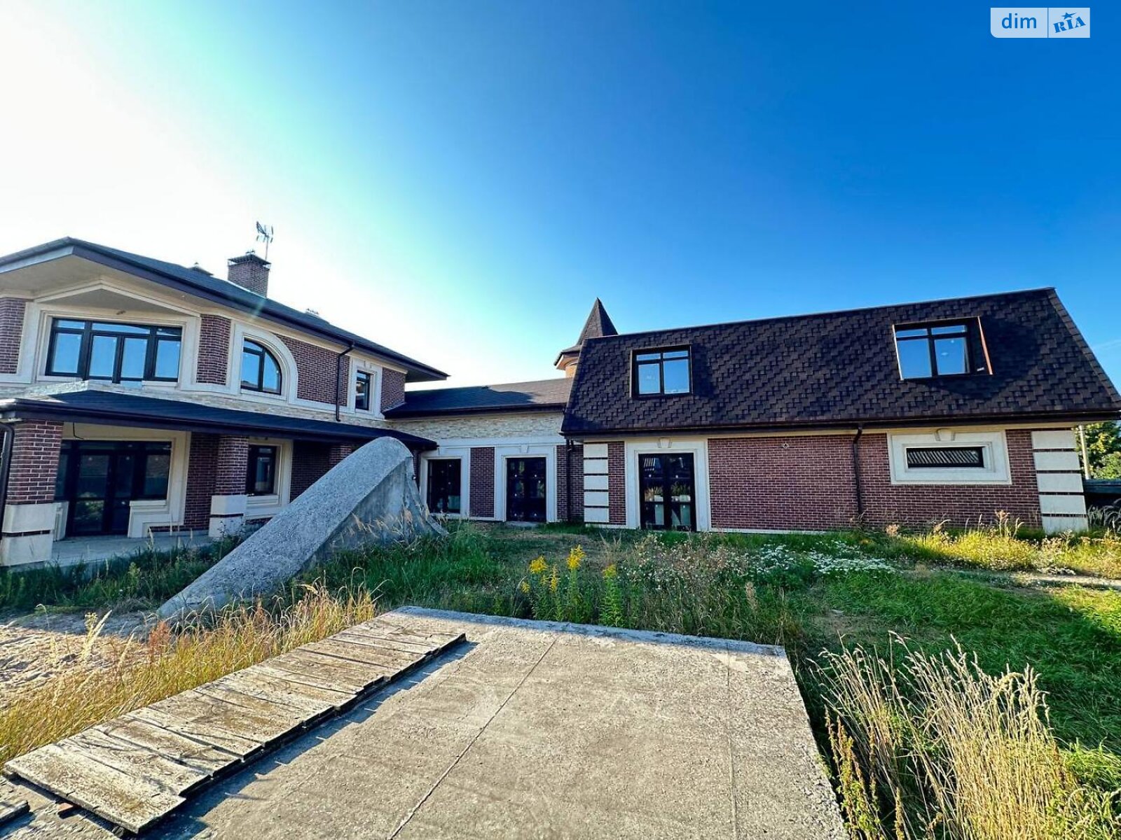 двоповерховий будинок, 589.1 кв. м, кирпич. Продаж у Блиставиці фото 1