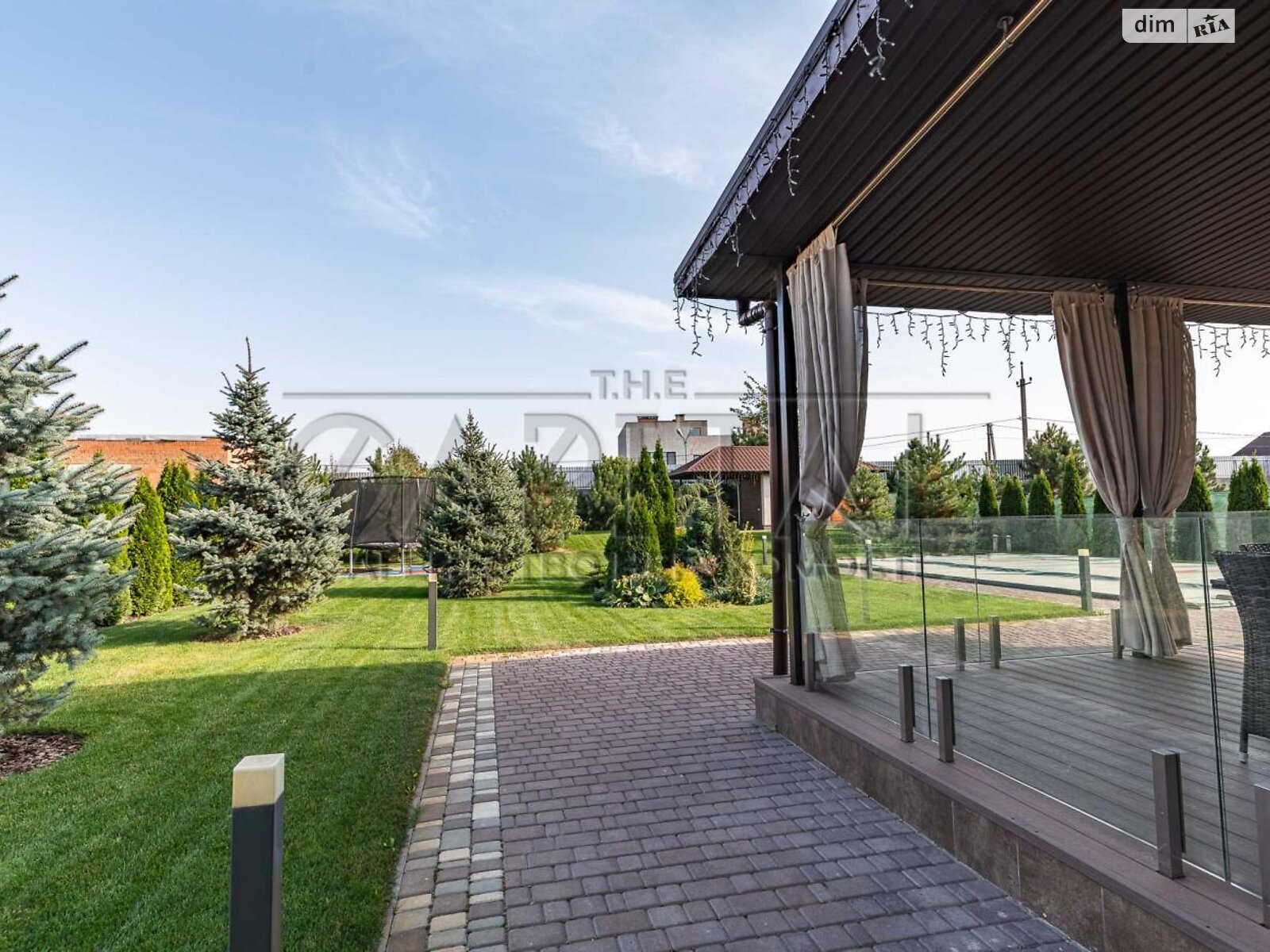 двухэтажный дом с балконом, 251 кв. м, кирпич. Продажа в Бобрице фото 1 двухэтажный дом с балконом, 251 кв. м, кирпич. Продажа в Бобрице фото 1