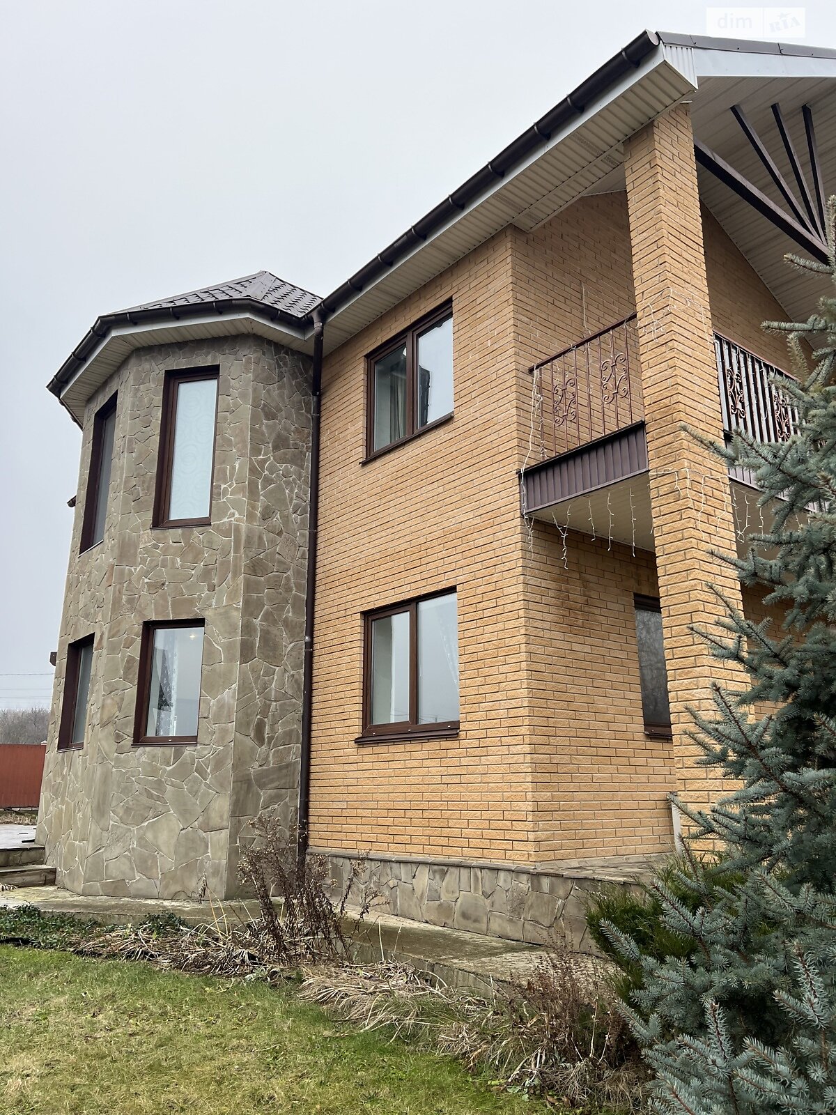 двухэтажный дом с гаражом, 200 кв. м, кирпич. Продажа в Бобрице фото 1 двухэтажный дом с гаражом, 200 кв. м, кирпич. Продажа в Бобрице фото 1