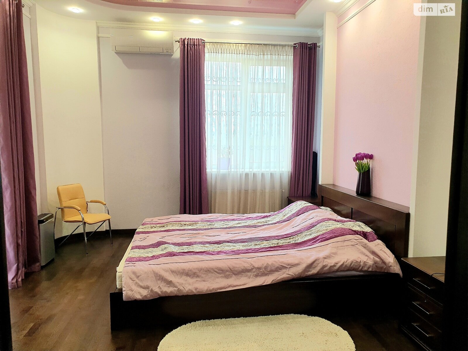 триповерховий будинок з верандою, 495.2 кв. м, цегла. Продаж у Бобриці фото 1 триповерховий будинок з верандою, 495.2 кв. м, цегла. Продаж у Бобриці фото 1
