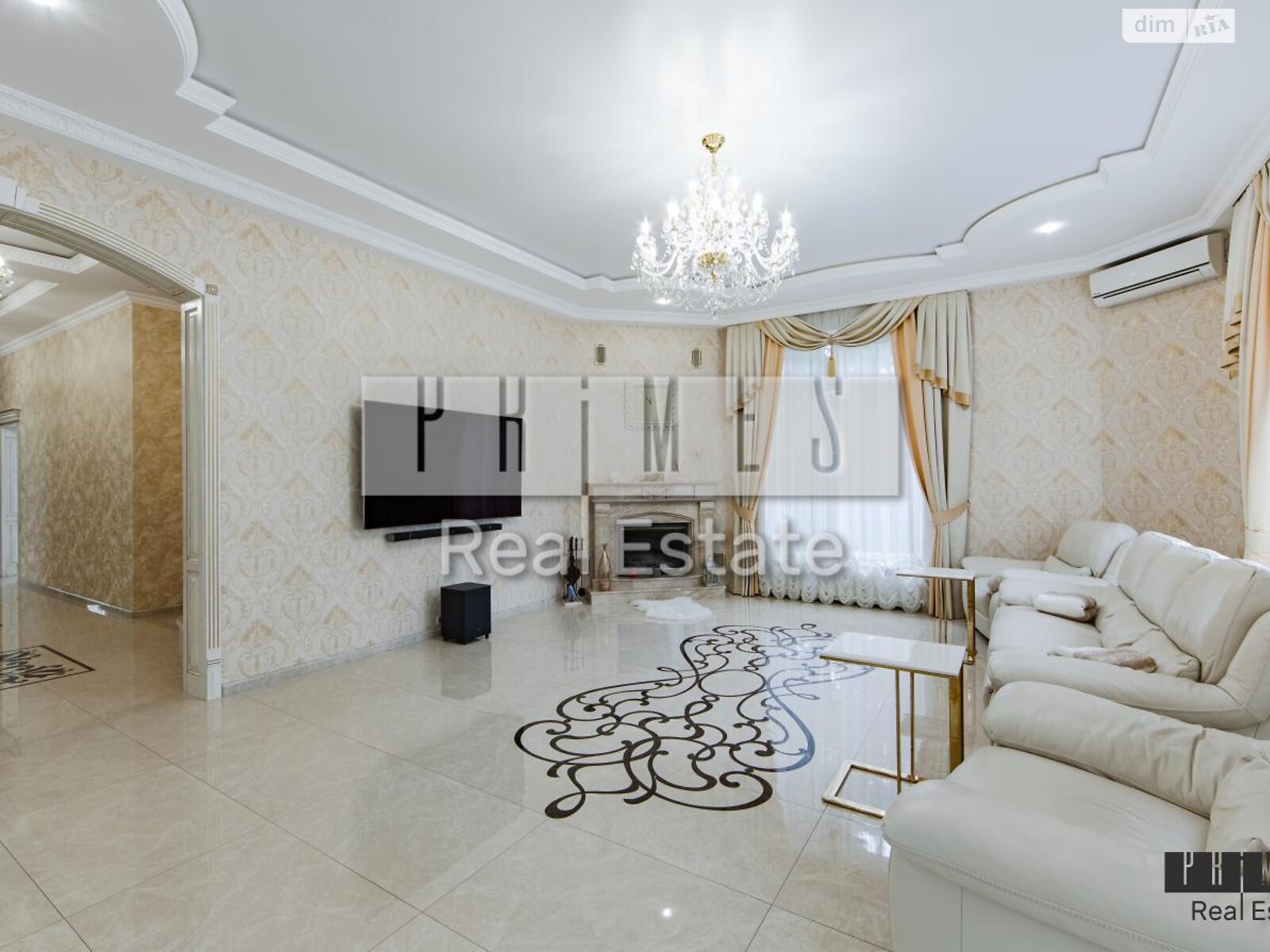 трехэтажный дом с верандой, 388 кв. м, кирпич. Продажа в Бобрице фото 1 трехэтажный дом с верандой, 388 кв. м, кирпич. Продажа в Бобрице фото 1