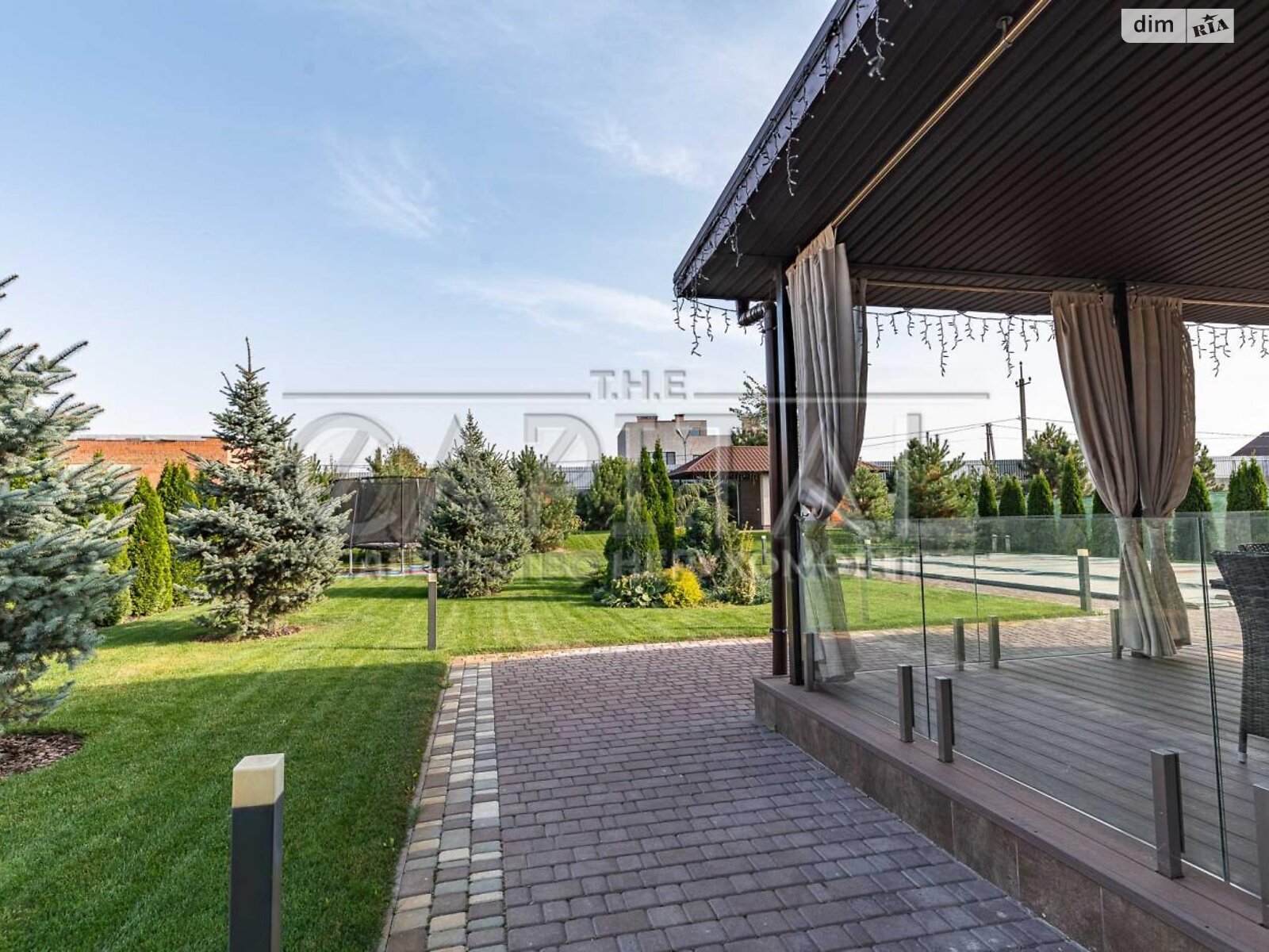 двухэтажный дом с балконом, 251 кв. м, кирпич. Продажа в Бобрице фото 1 двухэтажный дом с балконом, 251 кв. м, кирпич. Продажа в Бобрице фото 1