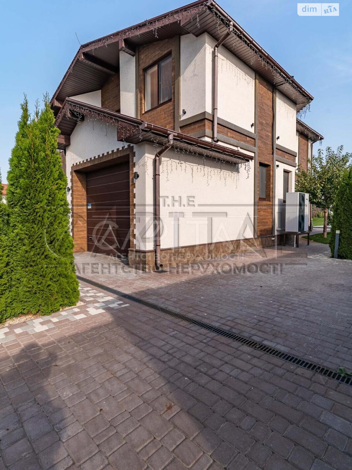 двухэтажный дом с балконом, 251 кв. м, кирпич. Продажа в Бобрице фото 1 двухэтажный дом с балконом, 251 кв. м, кирпич. Продажа в Бобрице фото 1