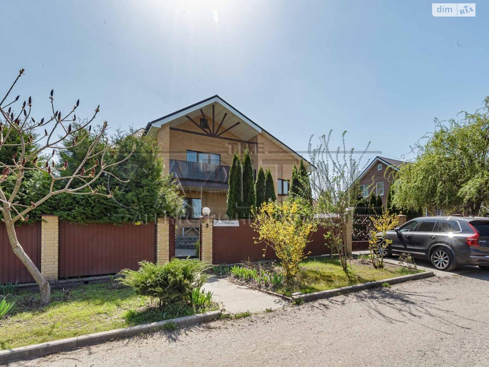 двоповерховий будинок з гаражем, 200 кв. м, цегла. Продаж у Бобриці фото 1 двоповерховий будинок з гаражем, 200 кв. м, цегла. Продаж у Бобриці фото 1