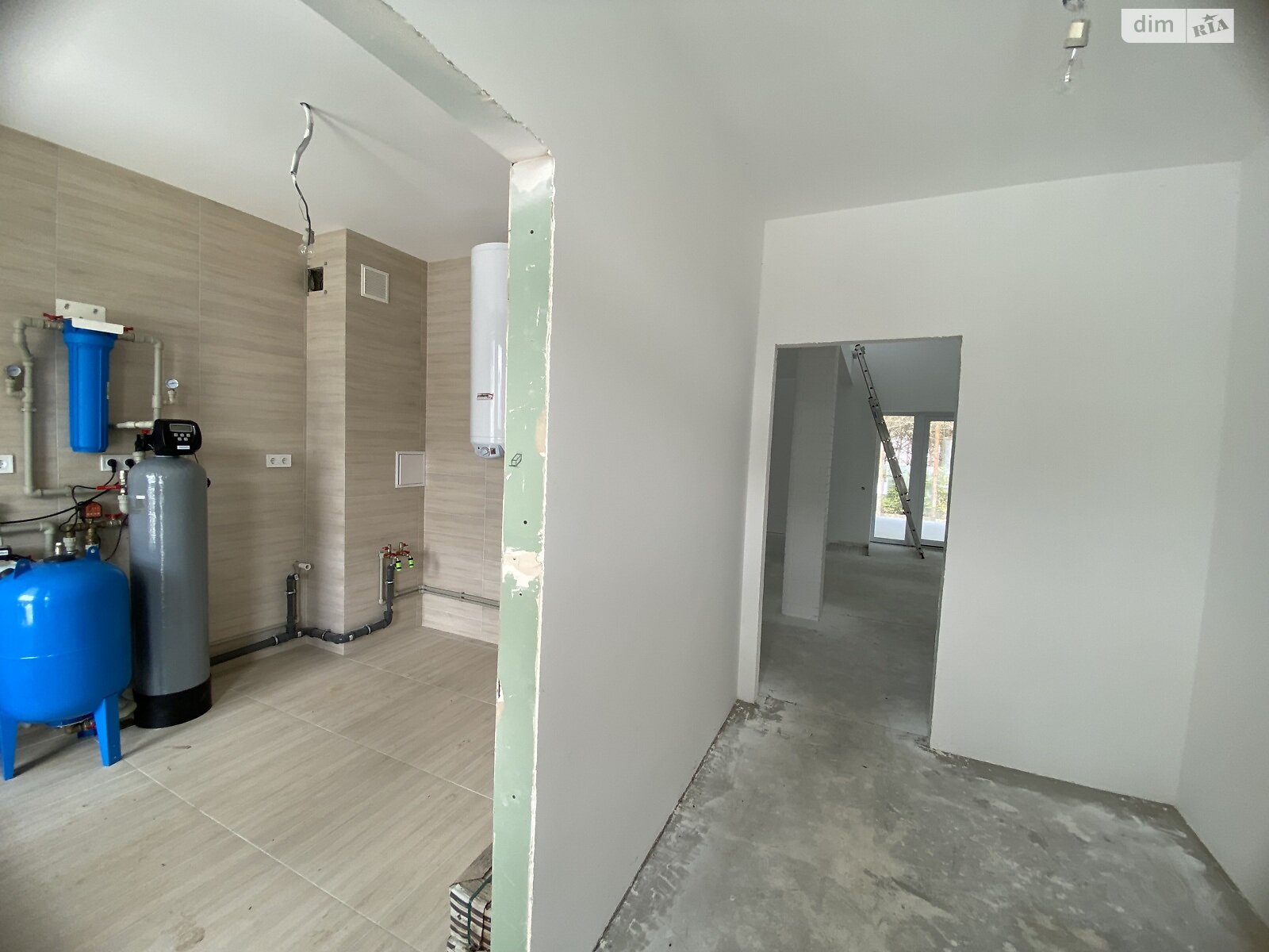 одноэтажный дом, 145 кв. м, кирпич. Продажа в Бобрице фото 1 одноэтажный дом, 145 кв. м, кирпич. Продажа в Бобрице фото 1