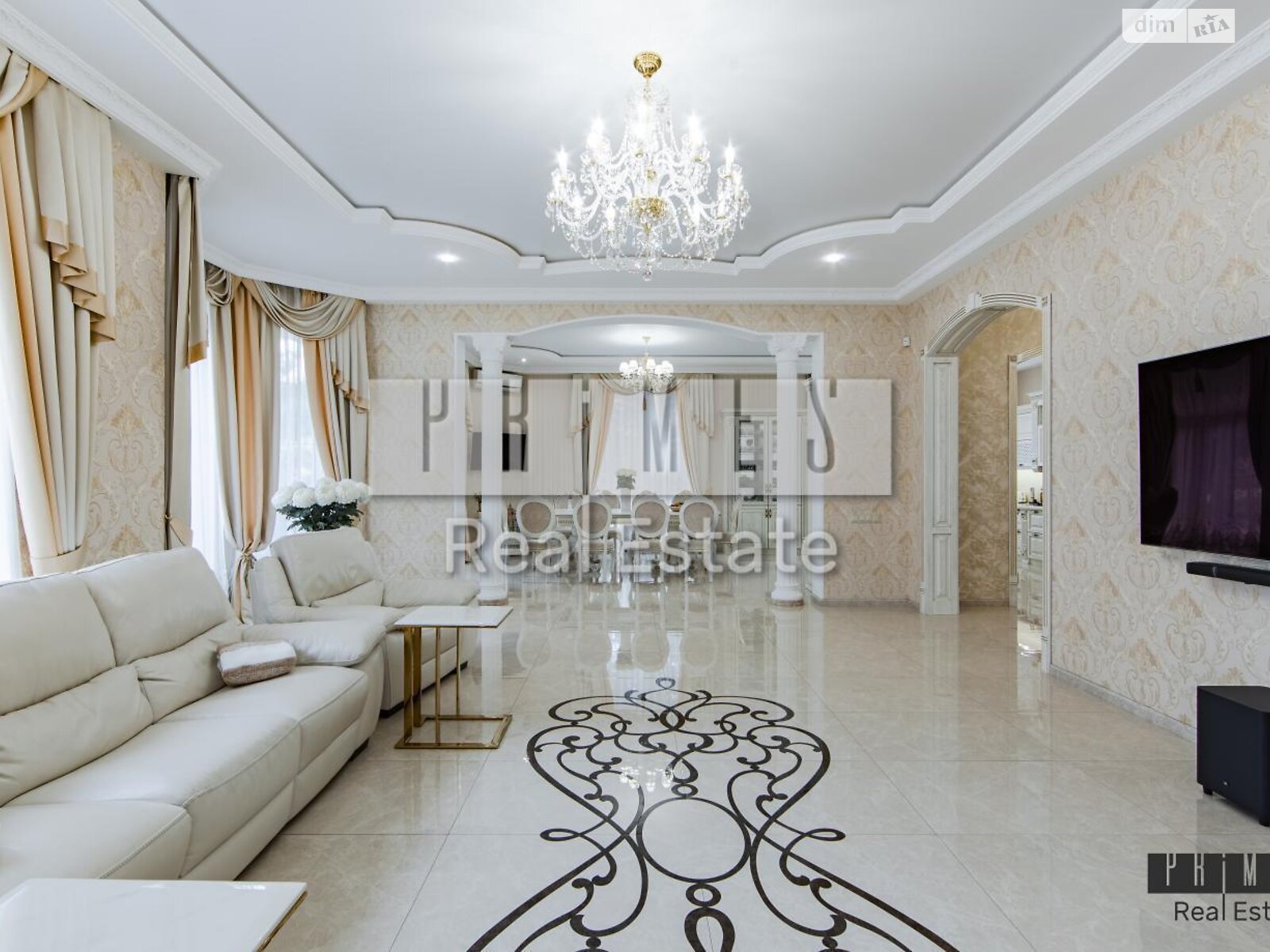 трехэтажный дом с верандой, 388 кв. м, кирпич. Продажа в Бобрице фото 1 трехэтажный дом с верандой, 388 кв. м, кирпич. Продажа в Бобрице фото 1