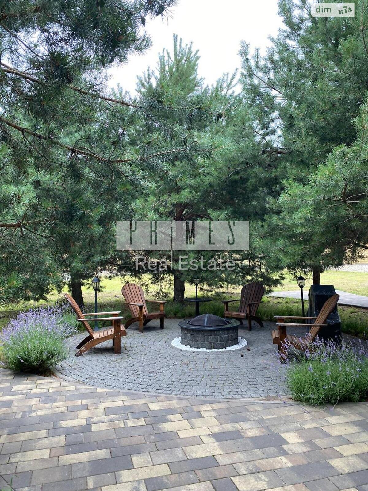 трехэтажный дом с верандой, 388 кв. м, кирпич. Продажа в Бобрице фото 1 трехэтажный дом с верандой, 388 кв. м, кирпич. Продажа в Бобрице фото 1