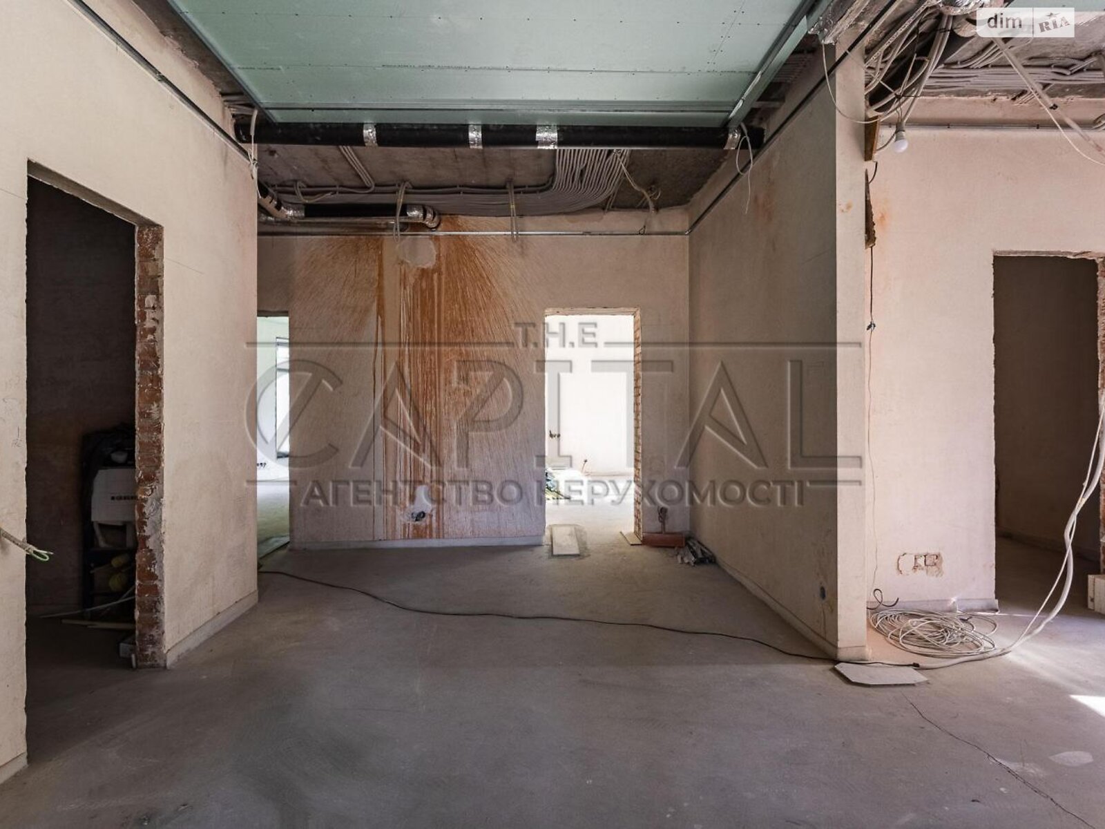 двоповерховий будинок з гаражем, 250 кв. м, цегла. Продаж у Бобриці фото 1 двоповерховий будинок з гаражем, 250 кв. м, цегла. Продаж у Бобриці фото 1