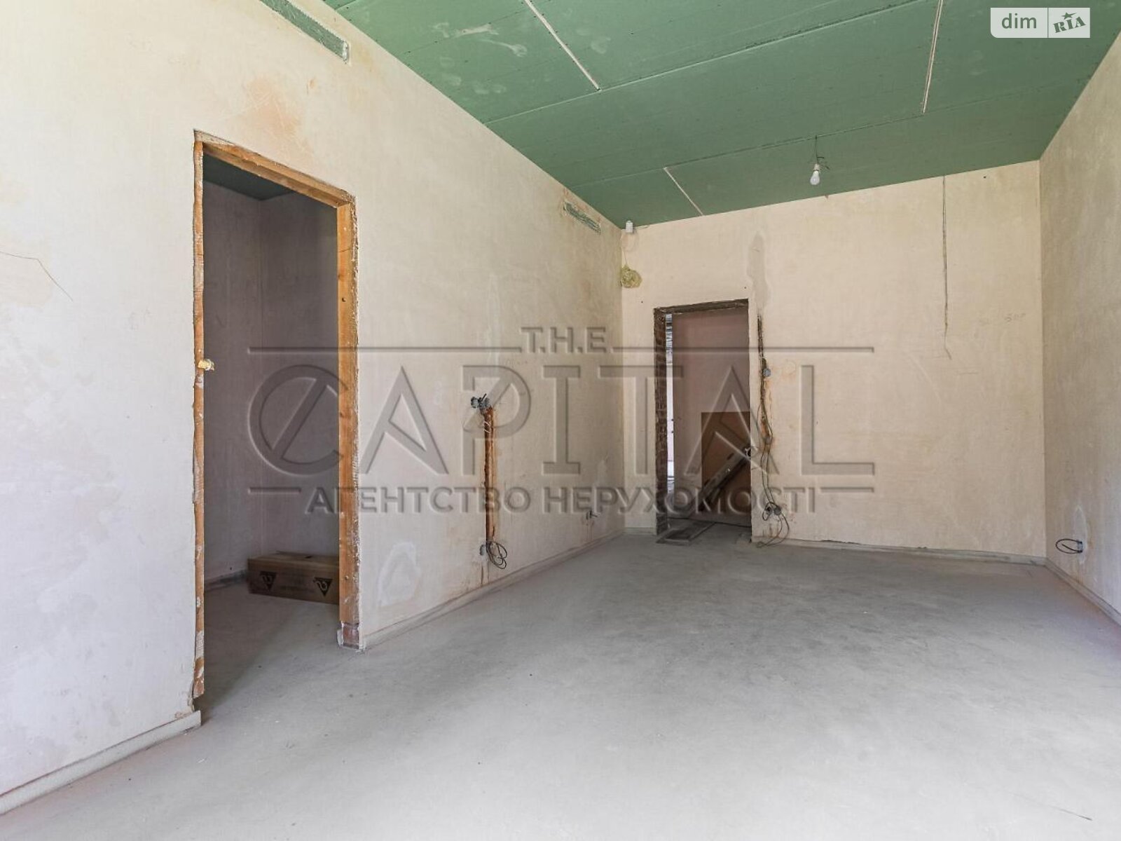 двоповерховий будинок з гаражем, 250 кв. м, цегла. Продаж у Бобриці фото 1 двоповерховий будинок з гаражем, 250 кв. м, цегла. Продаж у Бобриці фото 1