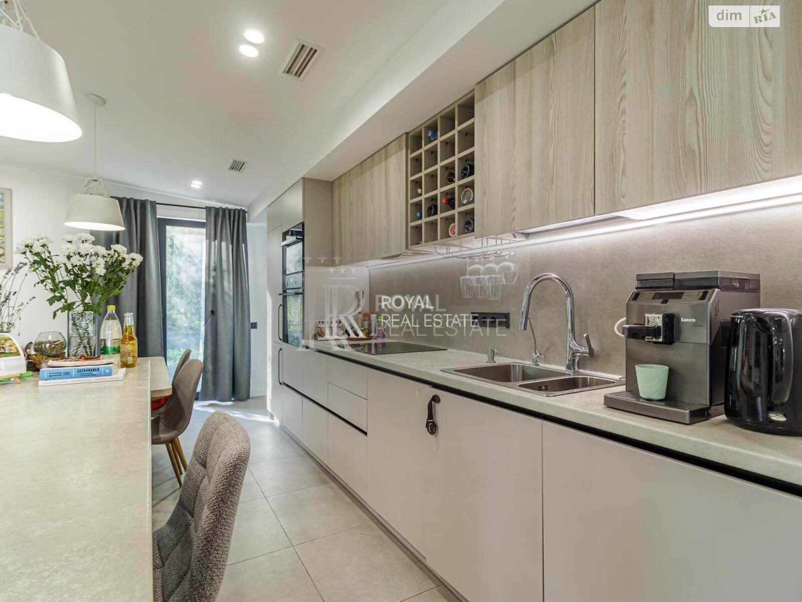 двоповерховий будинок, 211.8 кв. м, цегла. Продаж у Бобриці фото 1 двоповерховий будинок, 211.8 кв. м, цегла. Продаж у Бобриці фото 1