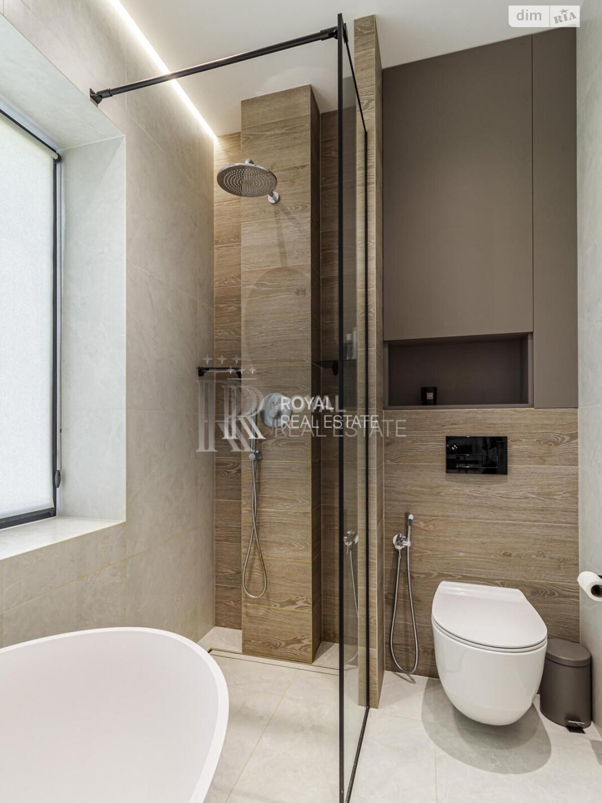 двоповерховий будинок, 211.8 кв. м, цегла. Продаж у Бобриці фото 1 двоповерховий будинок, 211.8 кв. м, цегла. Продаж у Бобриці фото 1