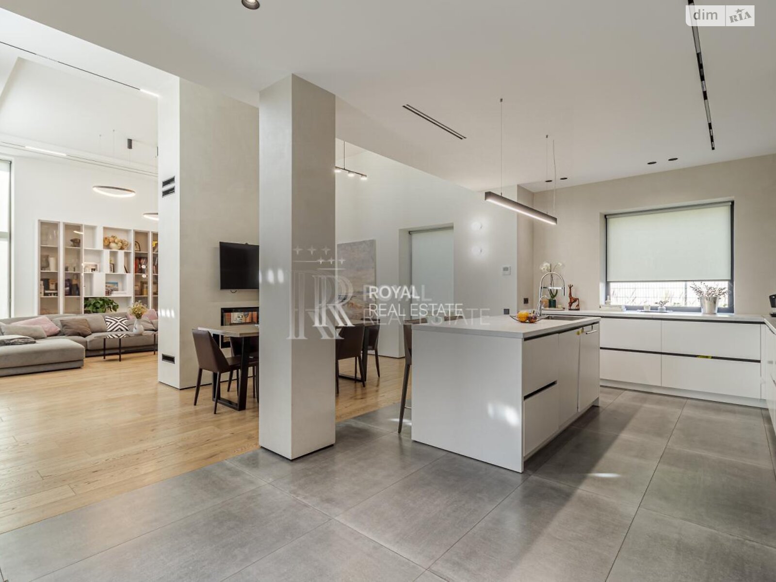 двоповерховий будинок, 211.8 кв. м, цегла. Продаж у Бобриці фото 1 двоповерховий будинок, 211.8 кв. м, цегла. Продаж у Бобриці фото 1