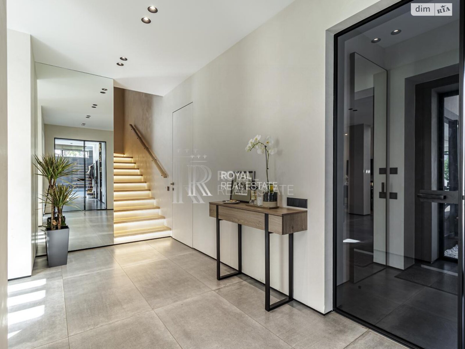 двоповерховий будинок, 211.8 кв. м, цегла. Продаж у Бобриці фото 1 двоповерховий будинок, 211.8 кв. м, цегла. Продаж у Бобриці фото 1