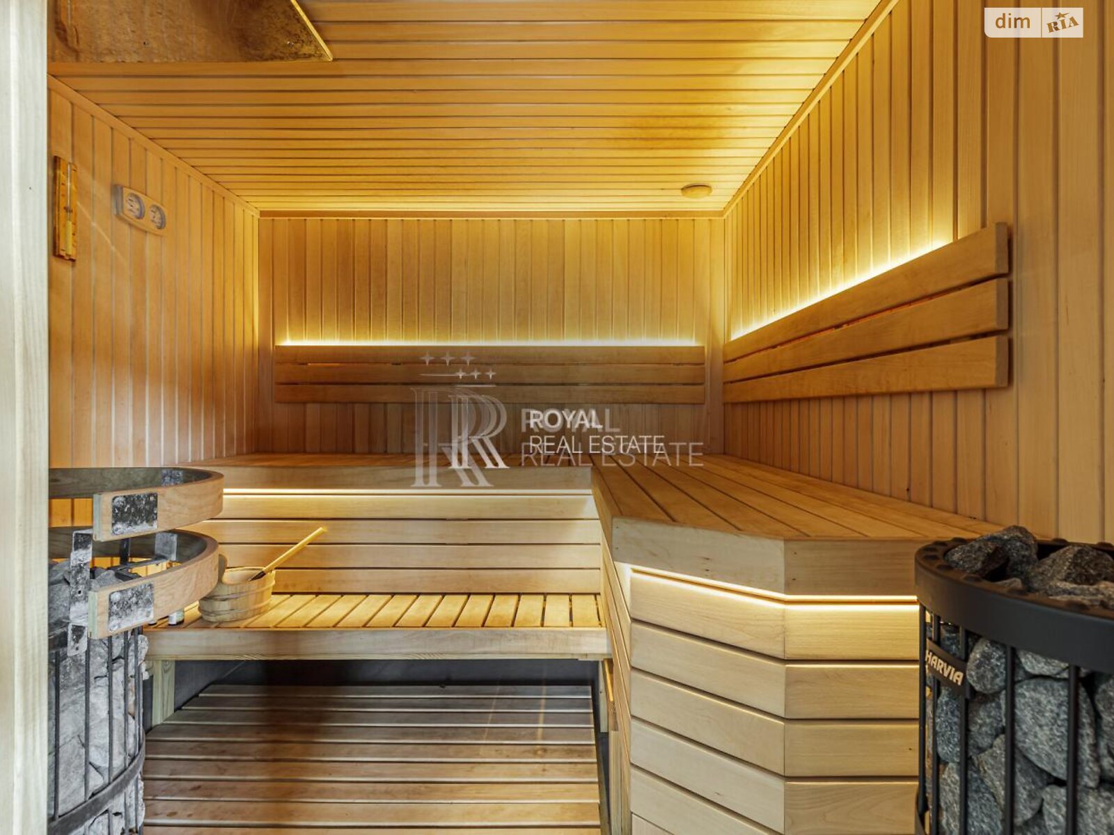 двоповерховий будинок, 211.8 кв. м, цегла. Продаж у Бобриці фото 1 двоповерховий будинок, 211.8 кв. м, цегла. Продаж у Бобриці фото 1