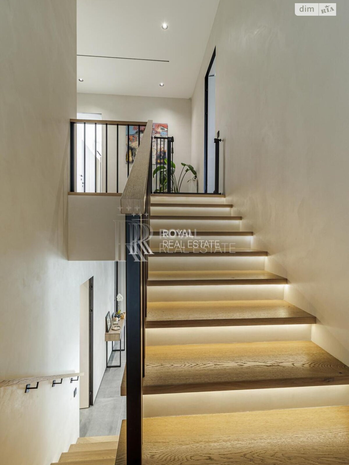 двоповерховий будинок, 211.8 кв. м, цегла. Продаж у Бобриці фото 1 двоповерховий будинок, 211.8 кв. м, цегла. Продаж у Бобриці фото 1