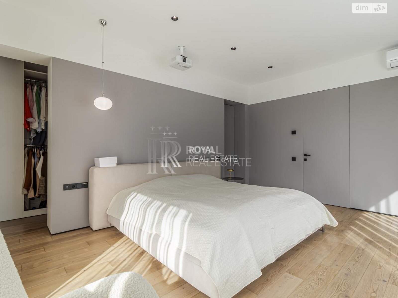 двоповерховий будинок, 211.8 кв. м, цегла. Продаж у Бобриці фото 1 двоповерховий будинок, 211.8 кв. м, цегла. Продаж у Бобриці фото 1