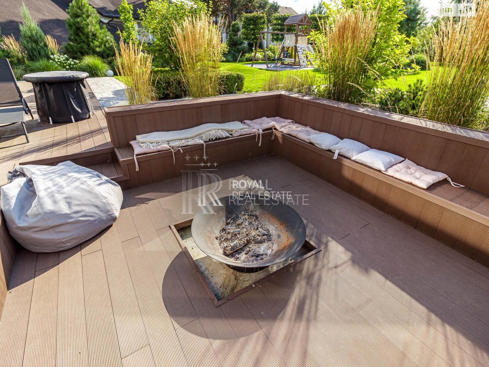 двоповерховий будинок, 211.8 кв. м, цегла. Продаж у Бобриці фото 1 двоповерховий будинок, 211.8 кв. м, цегла. Продаж у Бобриці фото 1