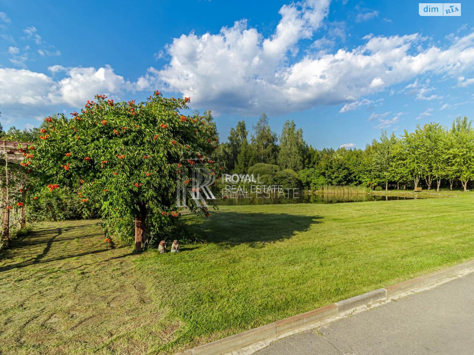 двоповерховий будинок, 211.8 кв. м, цегла. Продаж у Бобриці фото 1 двоповерховий будинок, 211.8 кв. м, цегла. Продаж у Бобриці фото 1