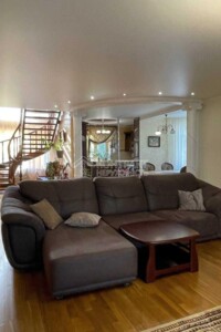 двухэтажный дом, 255.6 кв. м, кирпич. Продажа в Богодухове фото 2