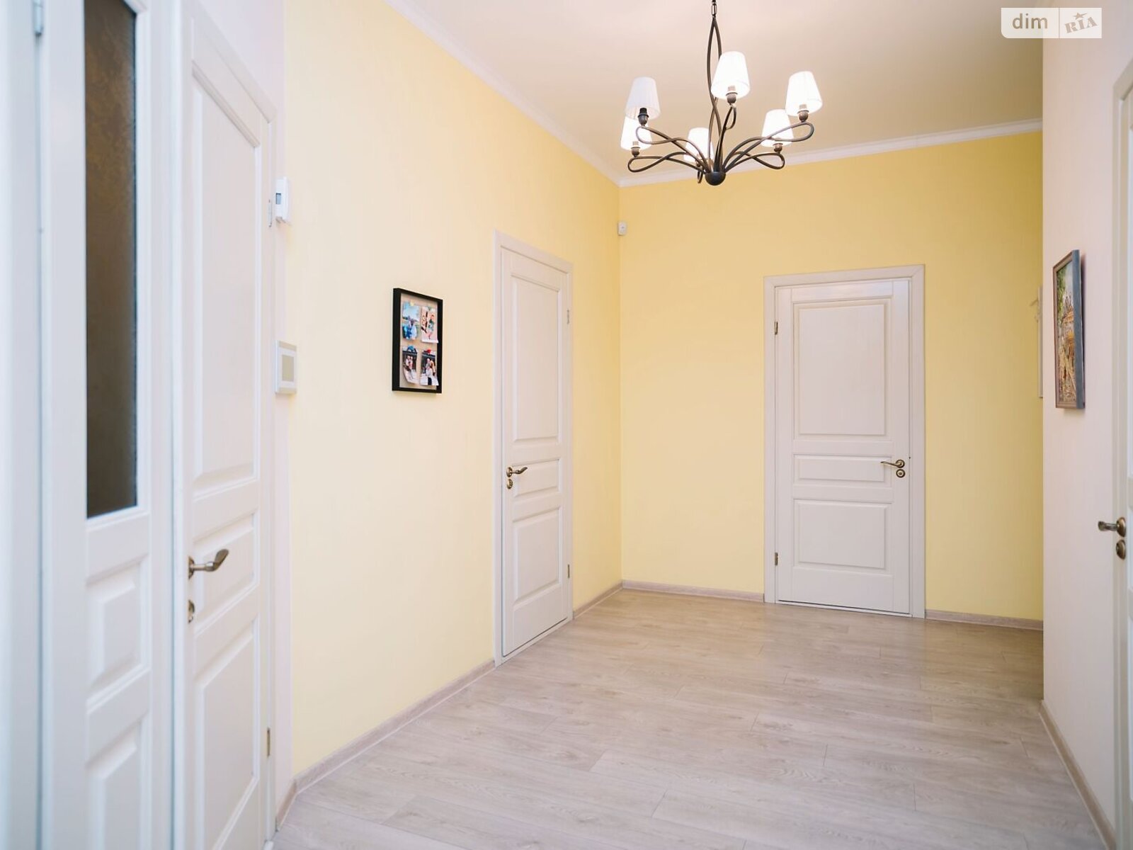 одноэтажный дом с отоплением, 202 кв. м, пеноблок. Продажа в Боголюбах фото 1 одноэтажный дом с отоплением, 202 кв. м, пеноблок. Продажа в Боголюбах фото 1