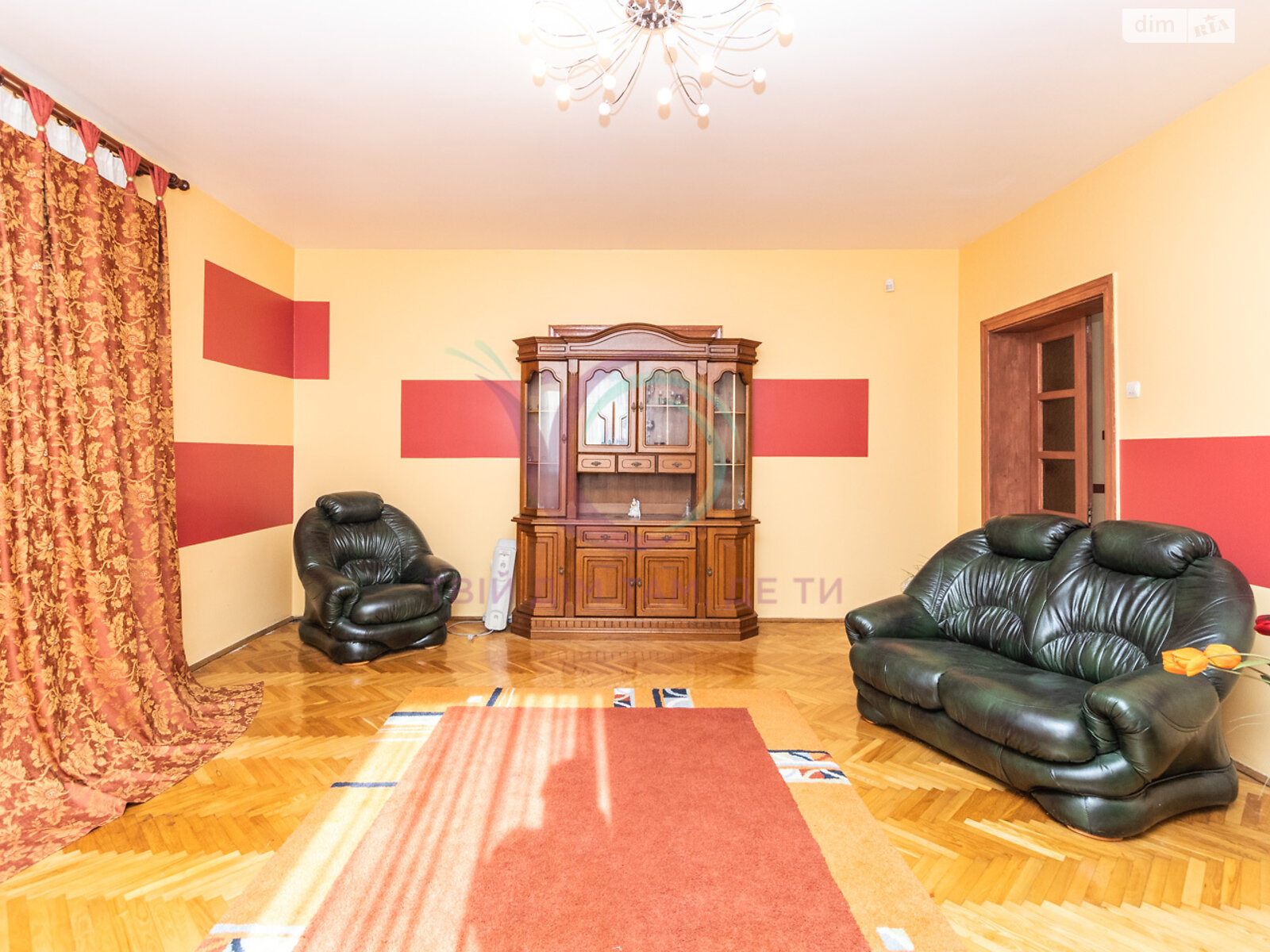 двоповерховий будинок, 240 кв. м, цегла. Продаж у Богородчанах фото 1 двоповерховий будинок, 240 кв. м, цегла. Продаж у Богородчанах фото 1