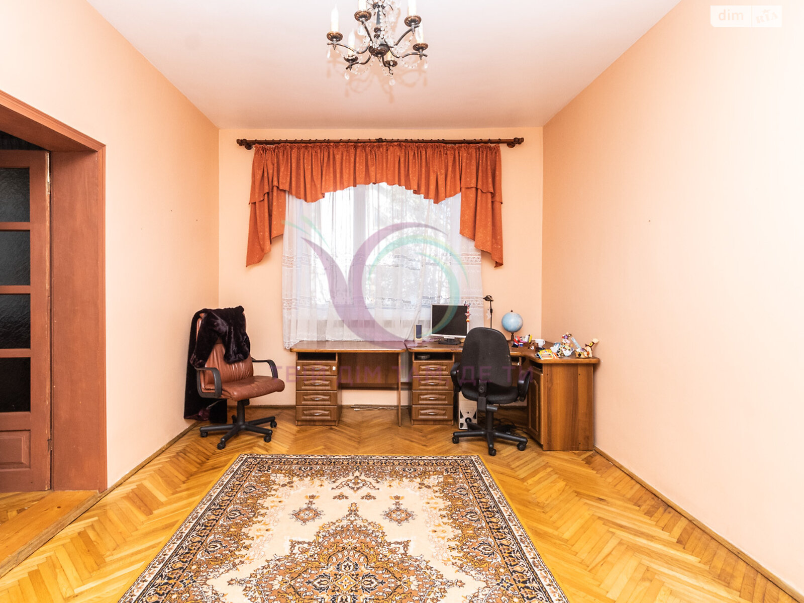 двоповерховий будинок, 240 кв. м, цегла. Продаж у Богородчанах фото 1 двоповерховий будинок, 240 кв. м, цегла. Продаж у Богородчанах фото 1