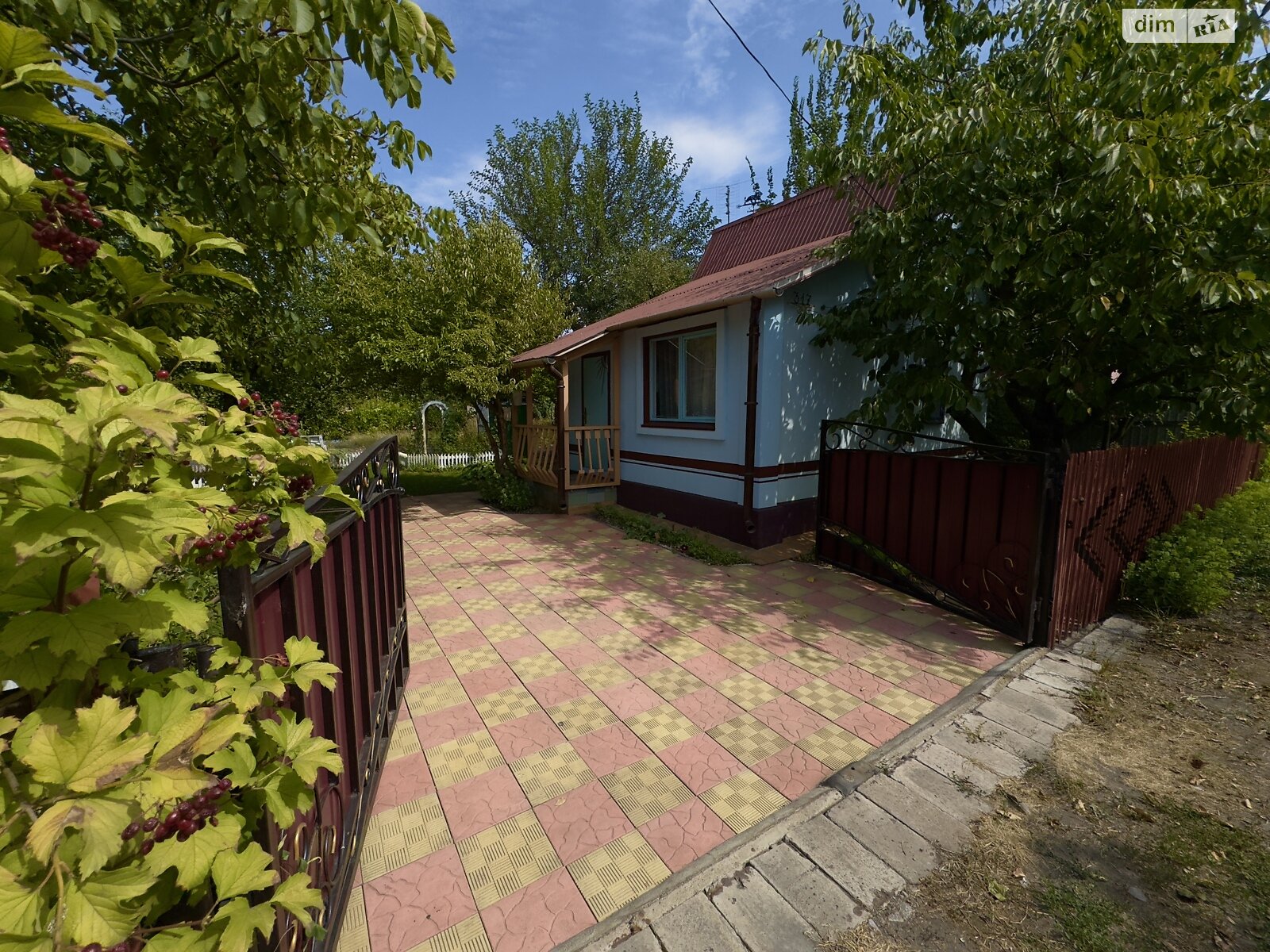 одноэтажный дом с мебелью, 25 кв. м, газобетон. Продажа в Богуславе фото 1 одноэтажный дом с мебелью, 25 кв. м, газобетон. Продажа в Богуславе фото 1