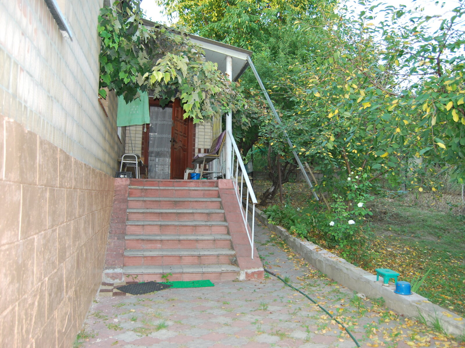 двоповерховий будинок з верандою, 60 кв. м, ракушняк. Продаж у Богуславі фото 1 двоповерховий будинок з верандою, 60 кв. м, ракушняк. Продаж у Богуславі фото 1
