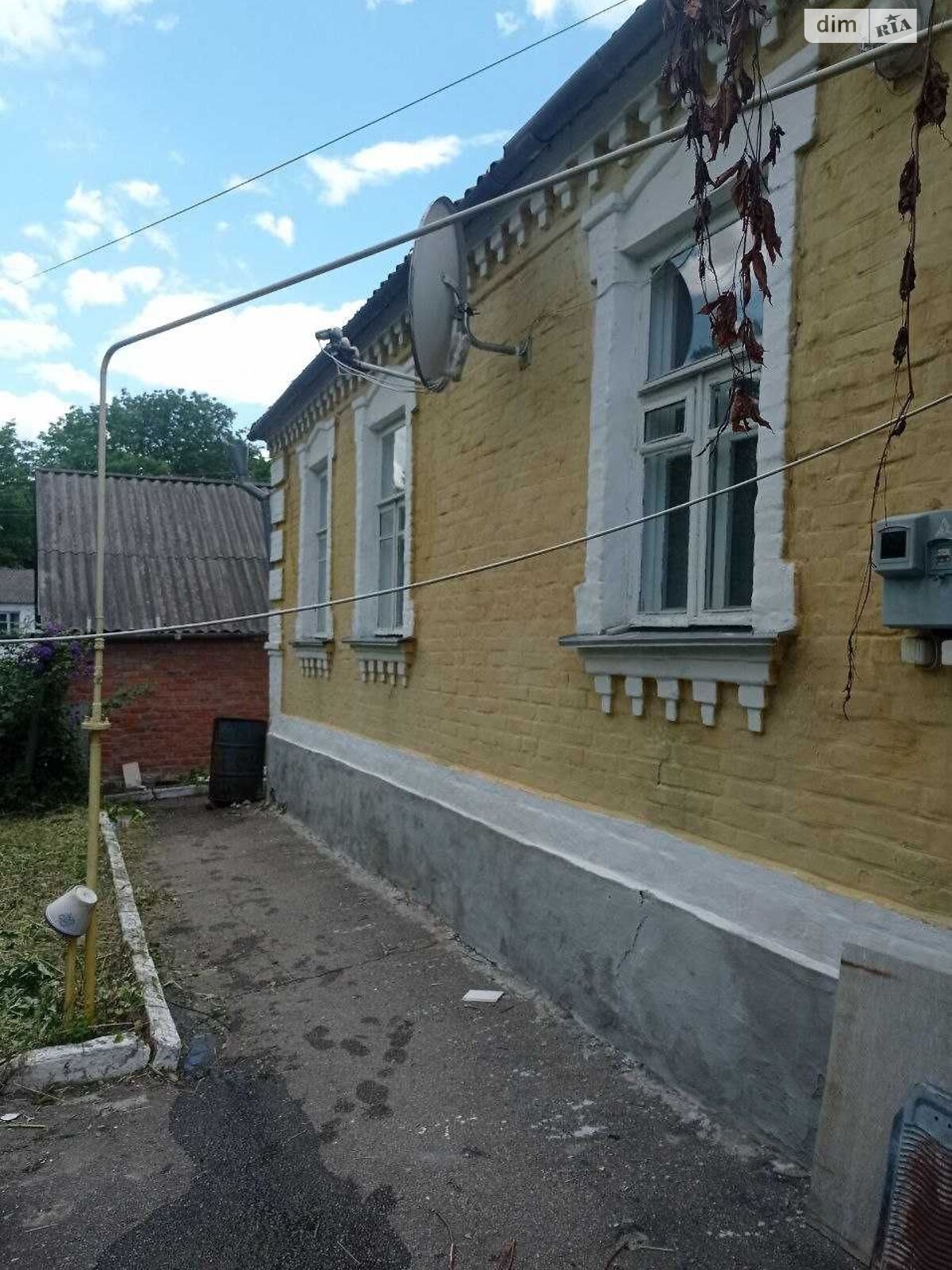 одноэтажный дом с гаражом, 90 кв. м, кирпич. Продажа в Богуславе фото 1 одноэтажный дом с гаражом, 90 кв. м, кирпич. Продажа в Богуславе фото 1