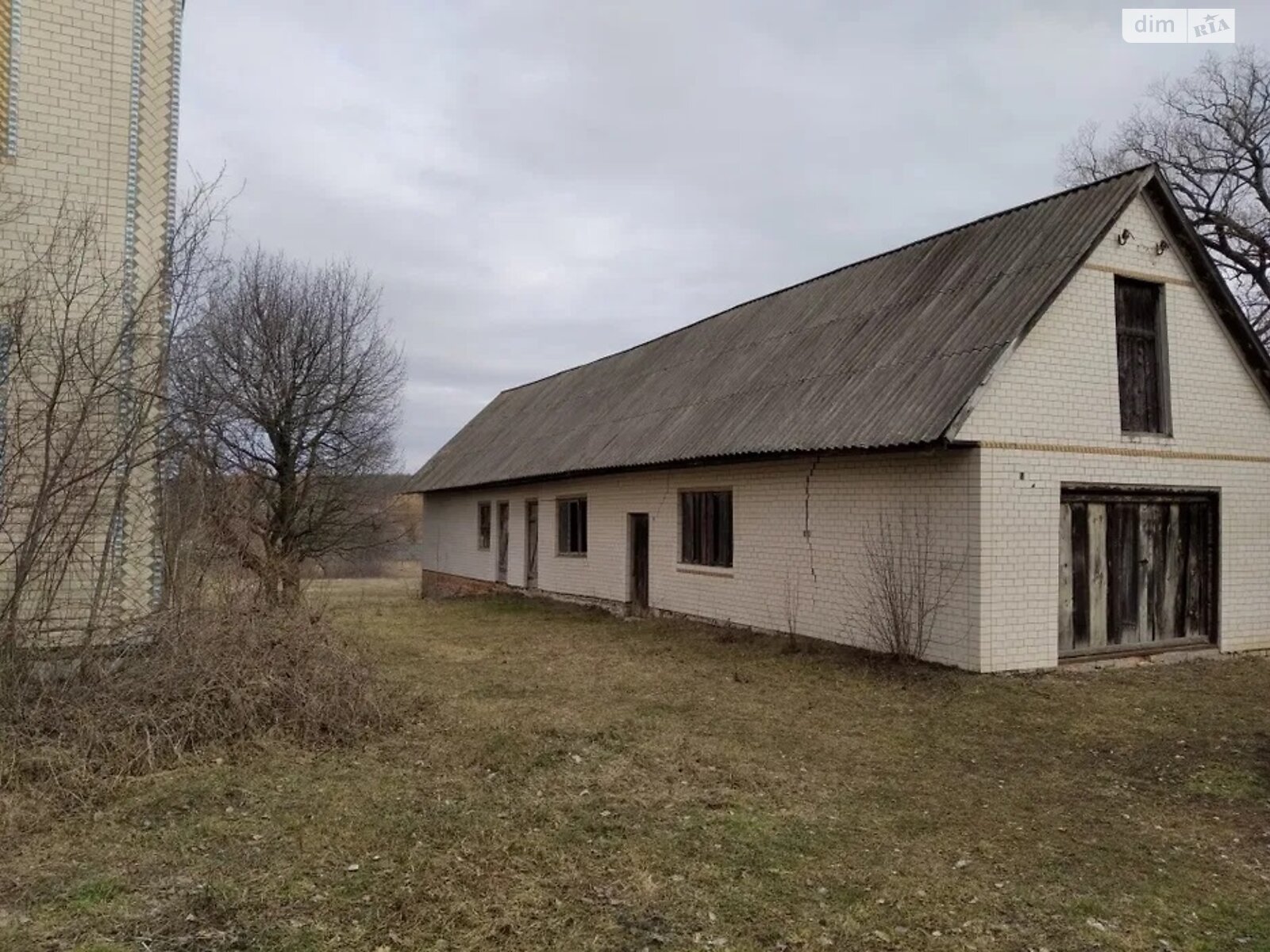 двухэтажный дом с гаражом, 350 кв. м, кирпич. Продажа в Бохнах фото 1 двухэтажный дом с гаражом, 350 кв. м, кирпич. Продажа в Бохнах фото 1