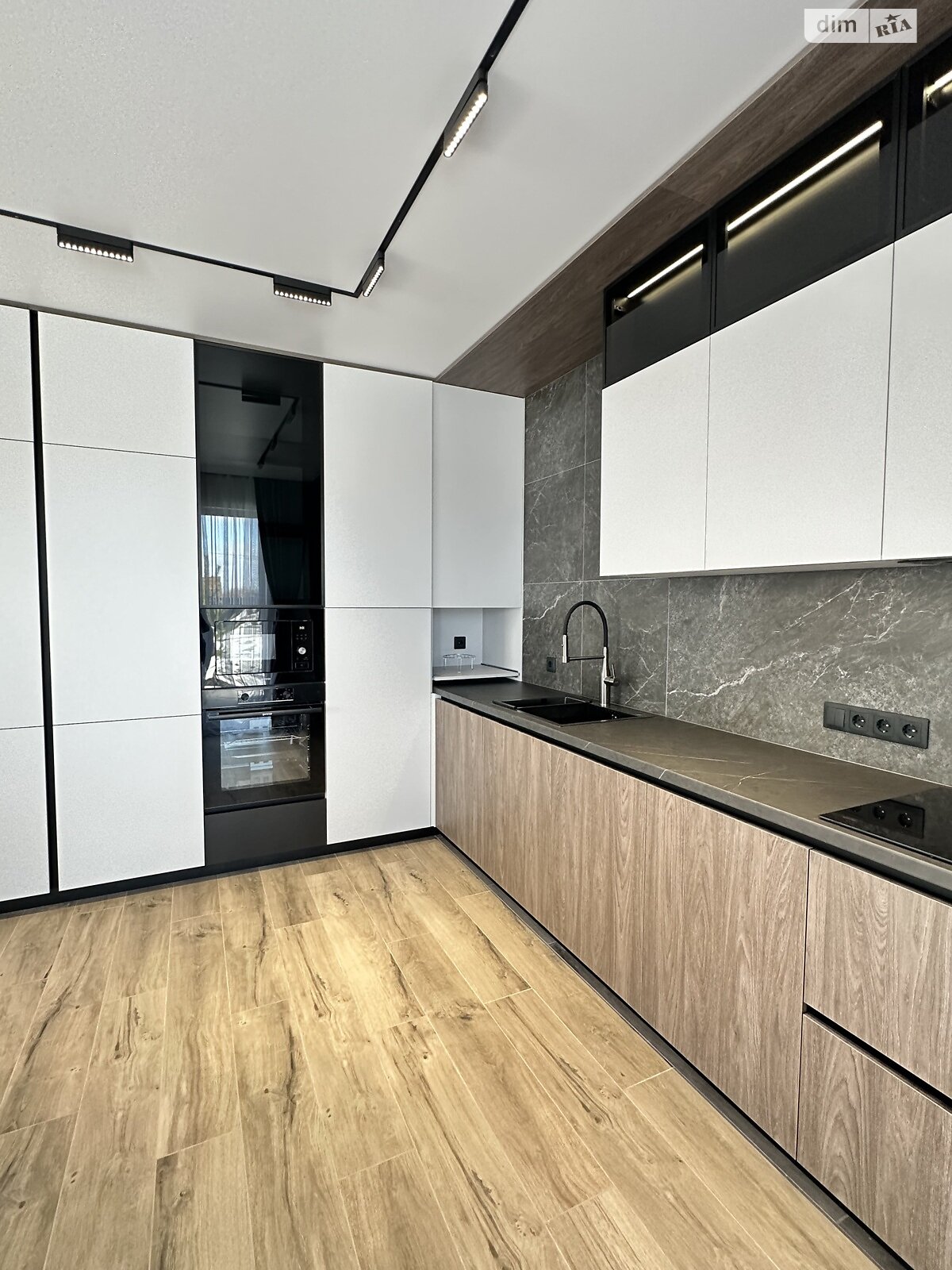 одноэтажный дом, 120 кв. м, кирпич. Продажа в Бохониках фото 1