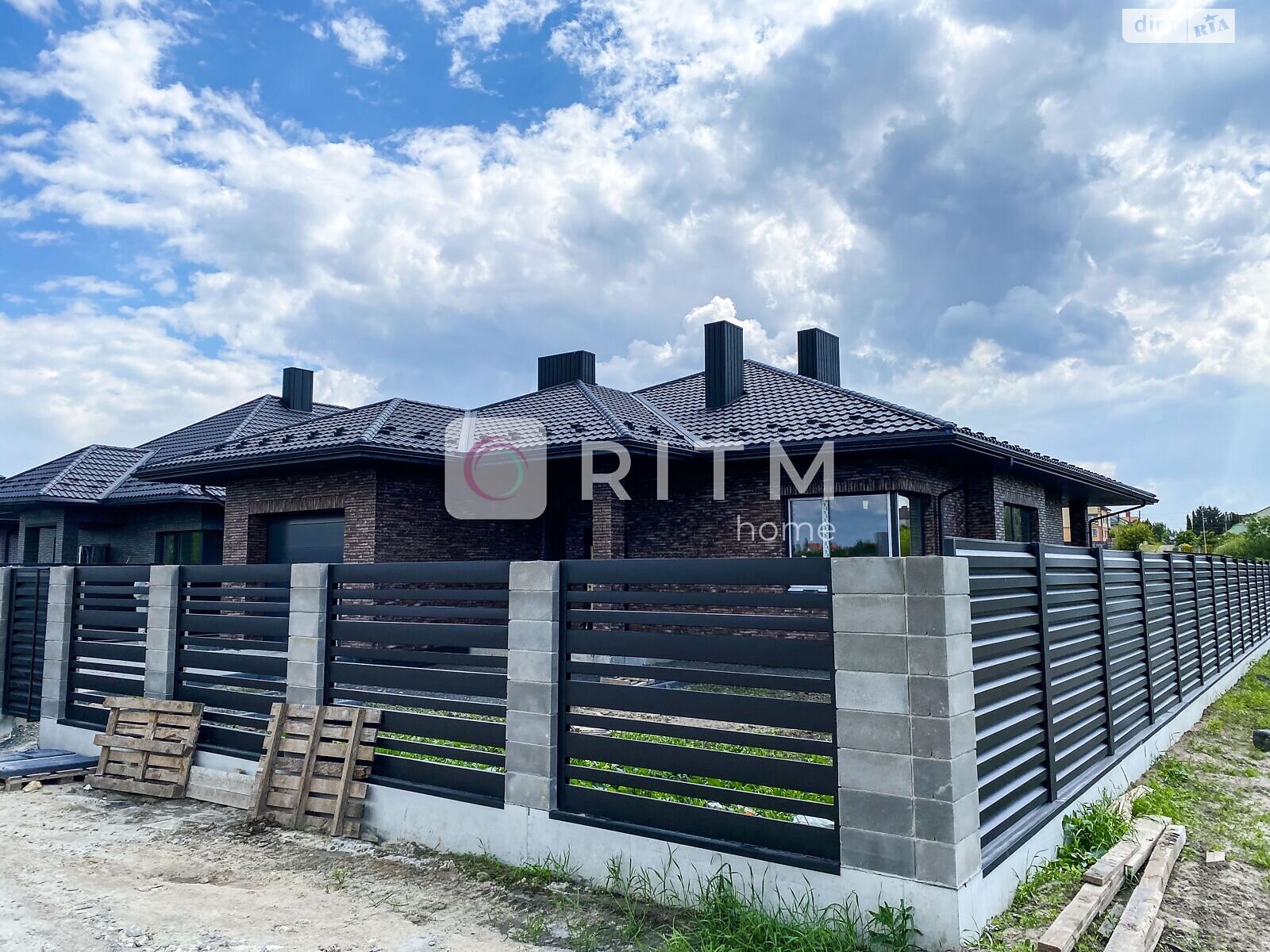 одноэтажный дом, 112 кв. м, кирпич. Продажа в Боратине фото 1 одноэтажный дом, 112 кв. м, кирпич. Продажа в Боратине фото 1