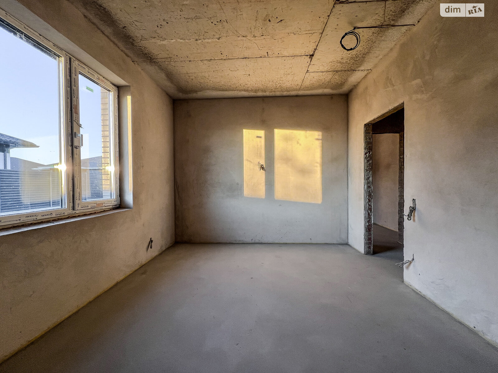 одноэтажный дом с верандой, 165 кв. м, кирпич. Продажа в Боратине фото 1