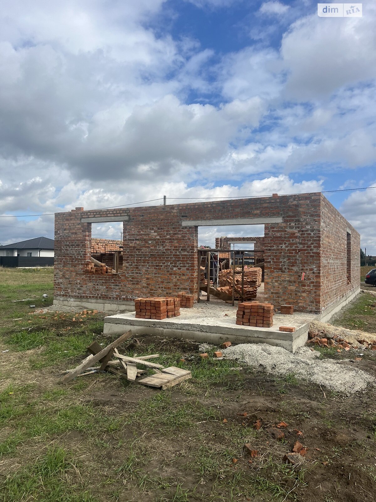 одноэтажный дом с отоплением, 110.75 кв. м, кирпич. Продажа в Боратине район Центр фото 1 одноэтажный дом с отоплением, 110.75 кв. м, кирпич. Продажа в Боратине район Центр фото 1