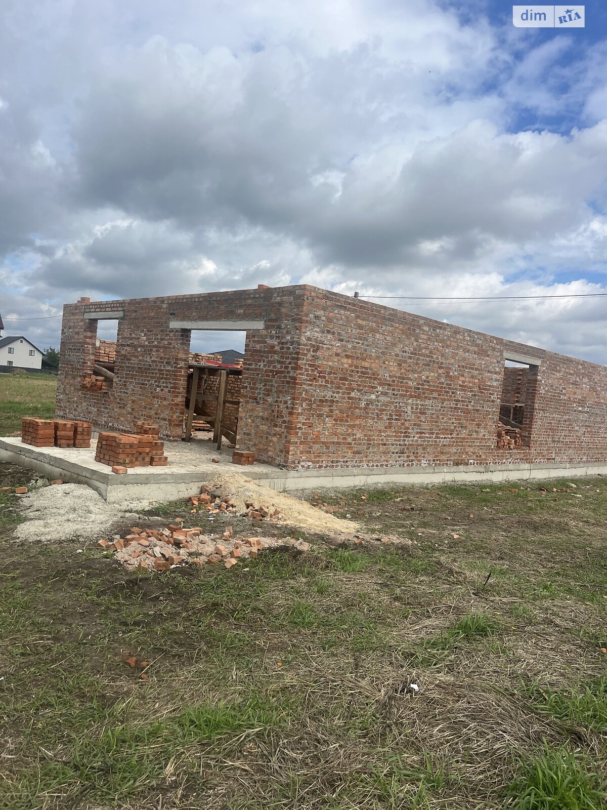 одноэтажный дом с отоплением, 110.75 кв. м, кирпич. Продажа в Боратине район Центр фото 1 одноэтажный дом с отоплением, 110.75 кв. м, кирпич. Продажа в Боратине район Центр фото 1