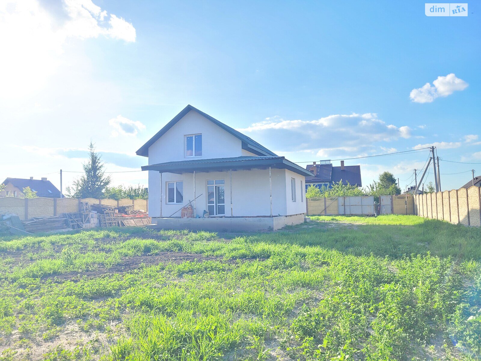 двухэтажный дом с отоплением, 150 кв. м, кирпич. Продажа в Боратине фото 1 двухэтажный дом с отоплением, 150 кв. м, кирпич. Продажа в Боратине фото 1