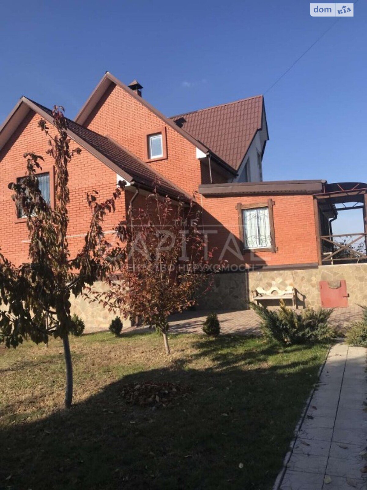 двухэтажный дом, 180 кв. м, кирпич. Продажа в Артемовке фото 1