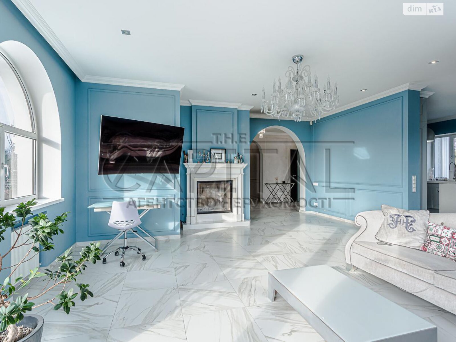 одноэтажный дом, 258 кв. м, кирпич. Продажа в Безугловке фото 1