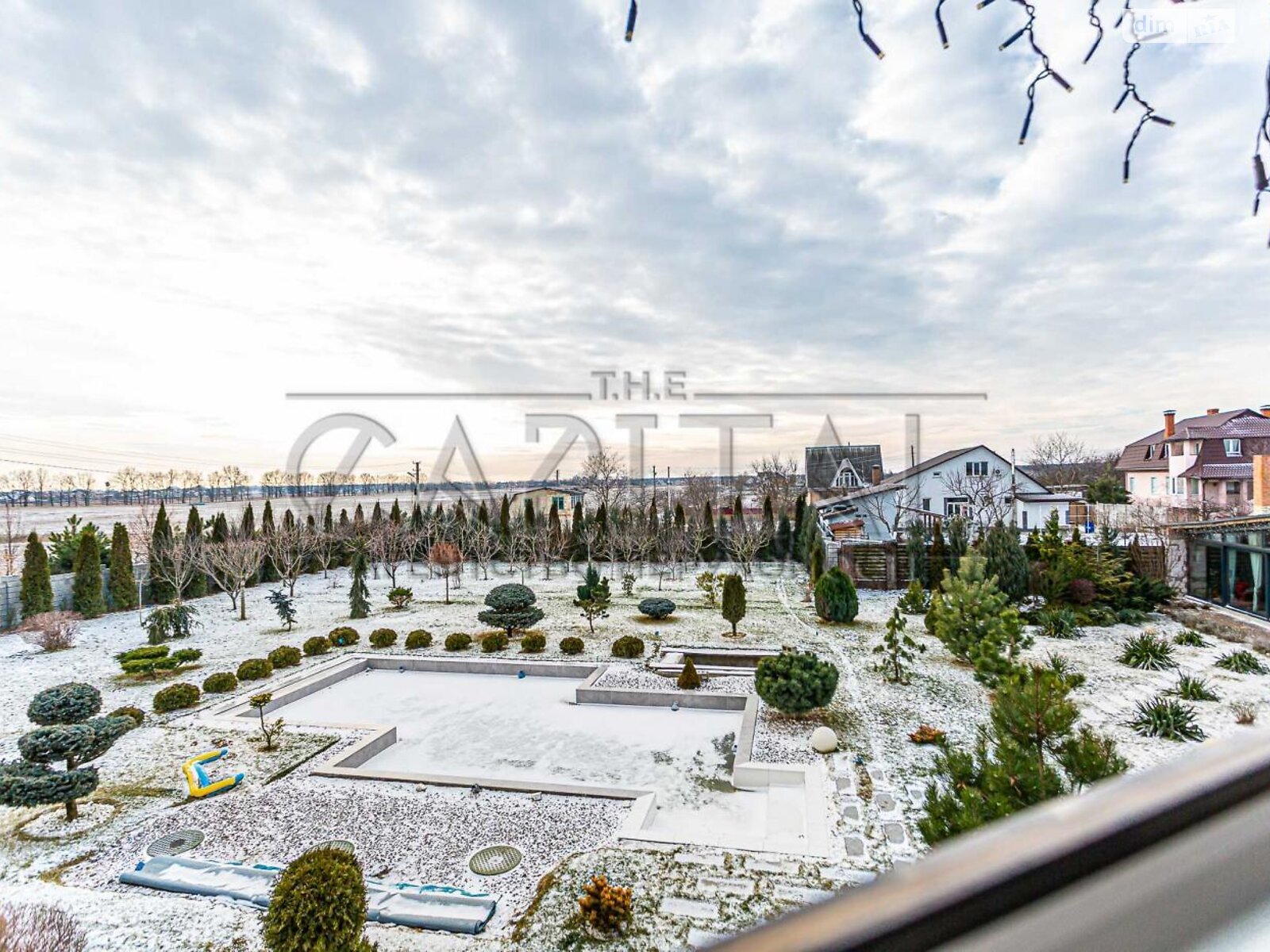 одноэтажный дом, 258 кв. м, кирпич. Продажа в Безугловке фото 1