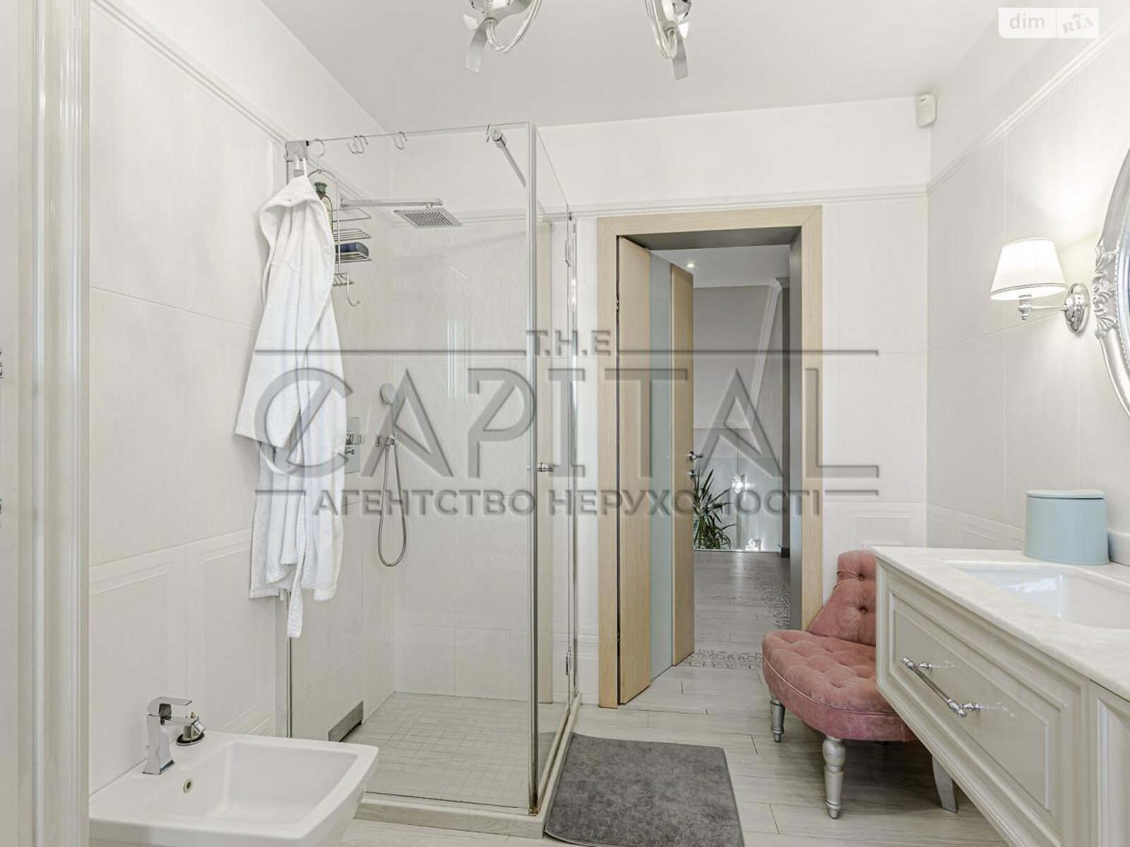 одноэтажный дом, 258 кв. м, кирпич. Продажа в Безугловке фото 1