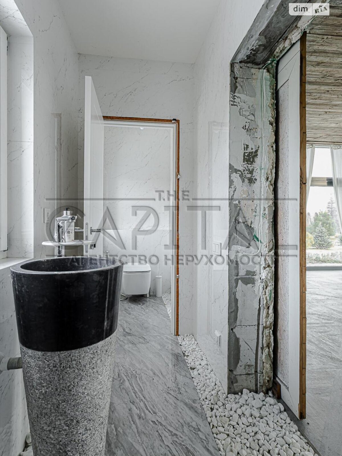 одноэтажный дом, 258 кв. м, кирпич. Продажа в Безугловке фото 1