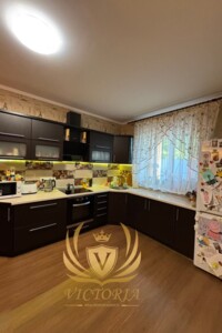 двоповерховий будинок з ремонтом, 136 кв. м, цегла. Продаж в Борисполі, район Бориспіль фото 2