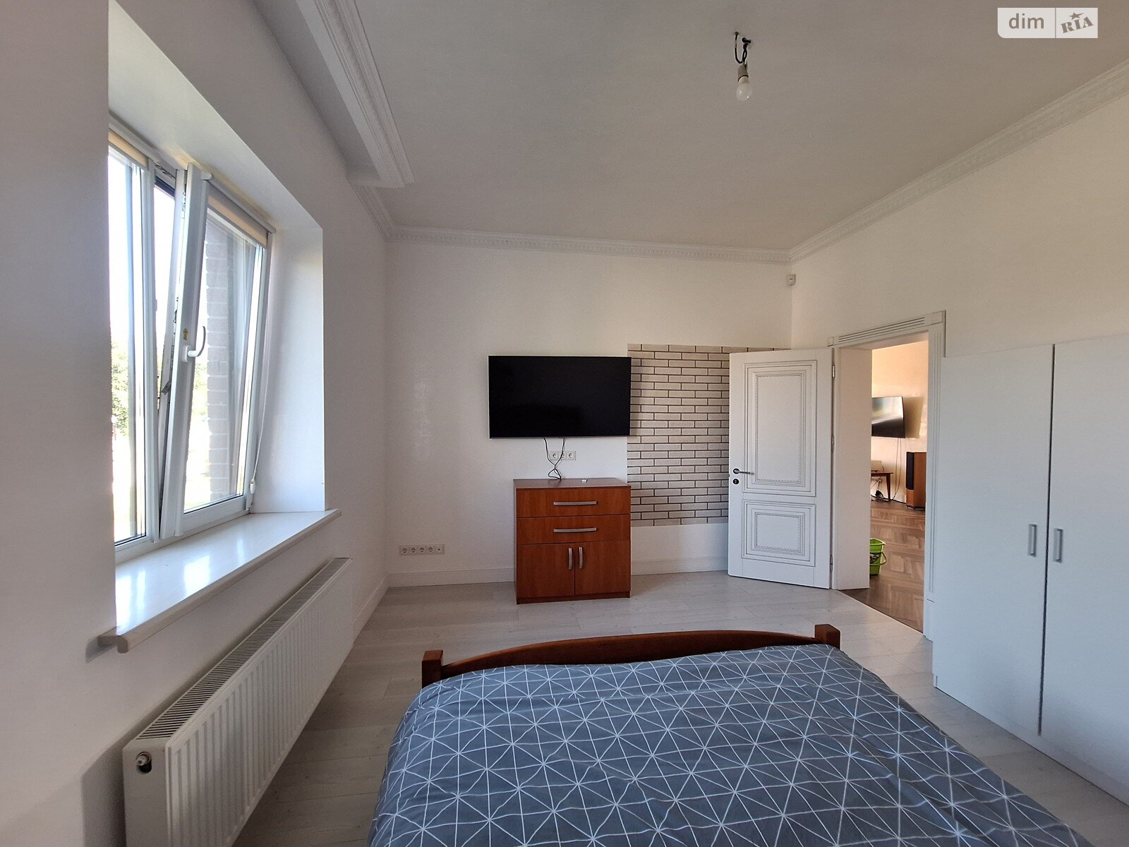одноэтажный дом с ремонтом, 105 кв. м, кирпич. Продажа в Борисполе район Борисполь фото 1 одноэтажный дом с ремонтом, 105 кв. м, кирпич. Продажа в Борисполе район Борисполь фото 1