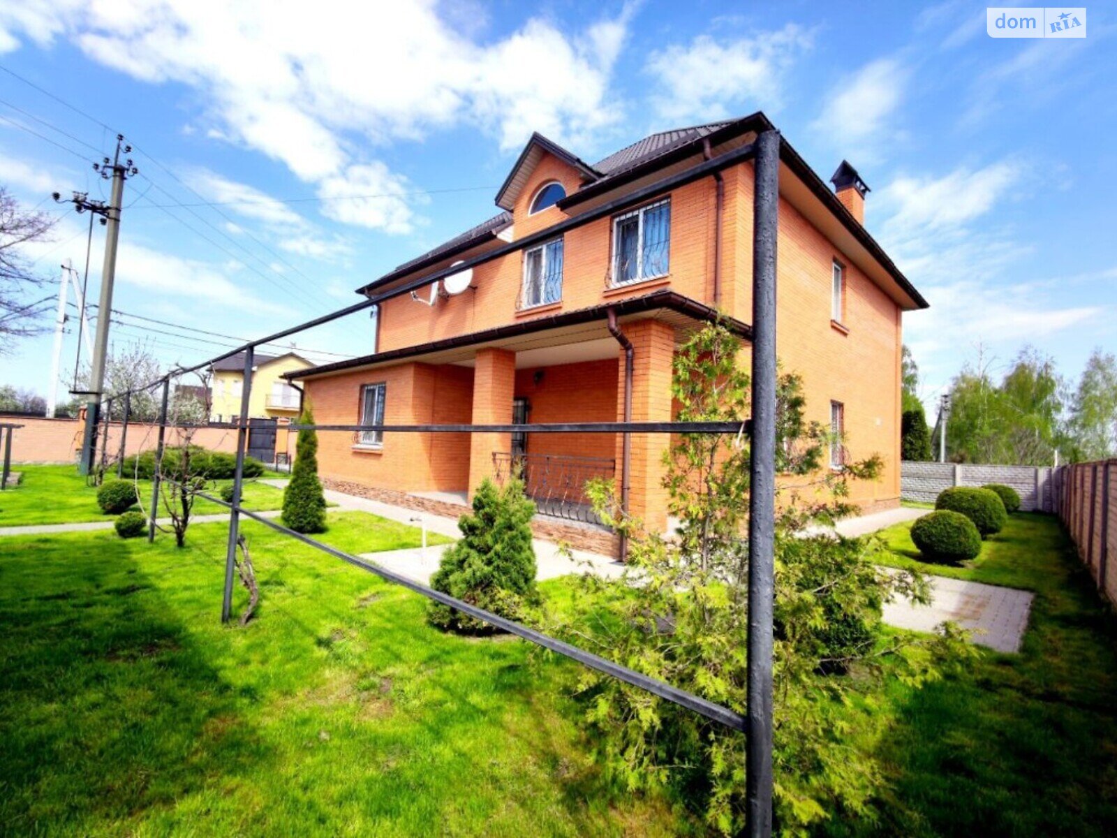 двоповерховий будинок з верандою, 218 кв. м, цегла. Продаж в Борисполі, район Бориспіль фото 1 двоповерховий будинок з верандою, 218 кв. м, цегла. Продаж в Борисполі, район Бориспіль фото 1