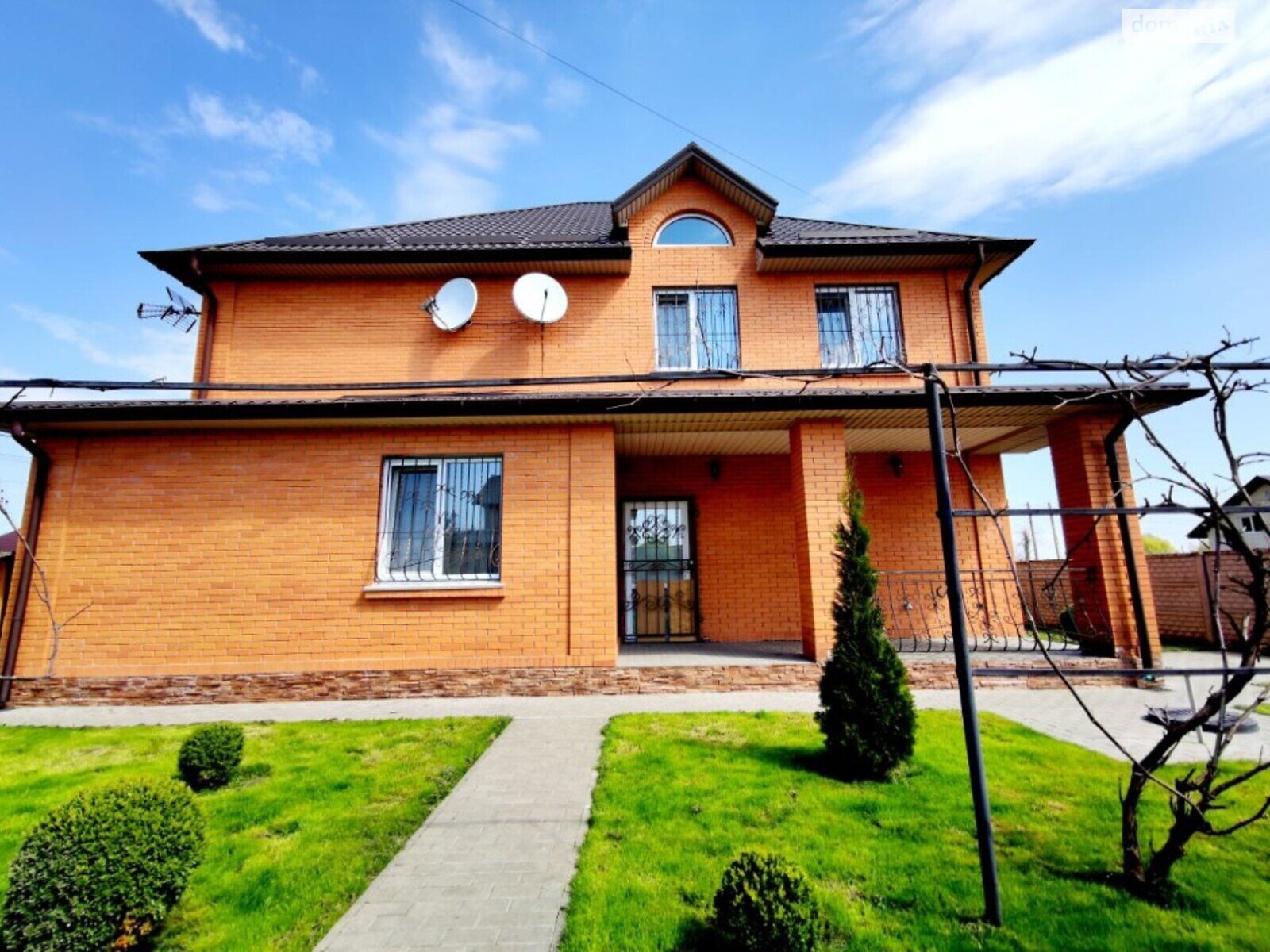 двухэтажный дом веранда, 218 кв. м, кирпич. Продажа в Борисполе район Борисполь фото 1