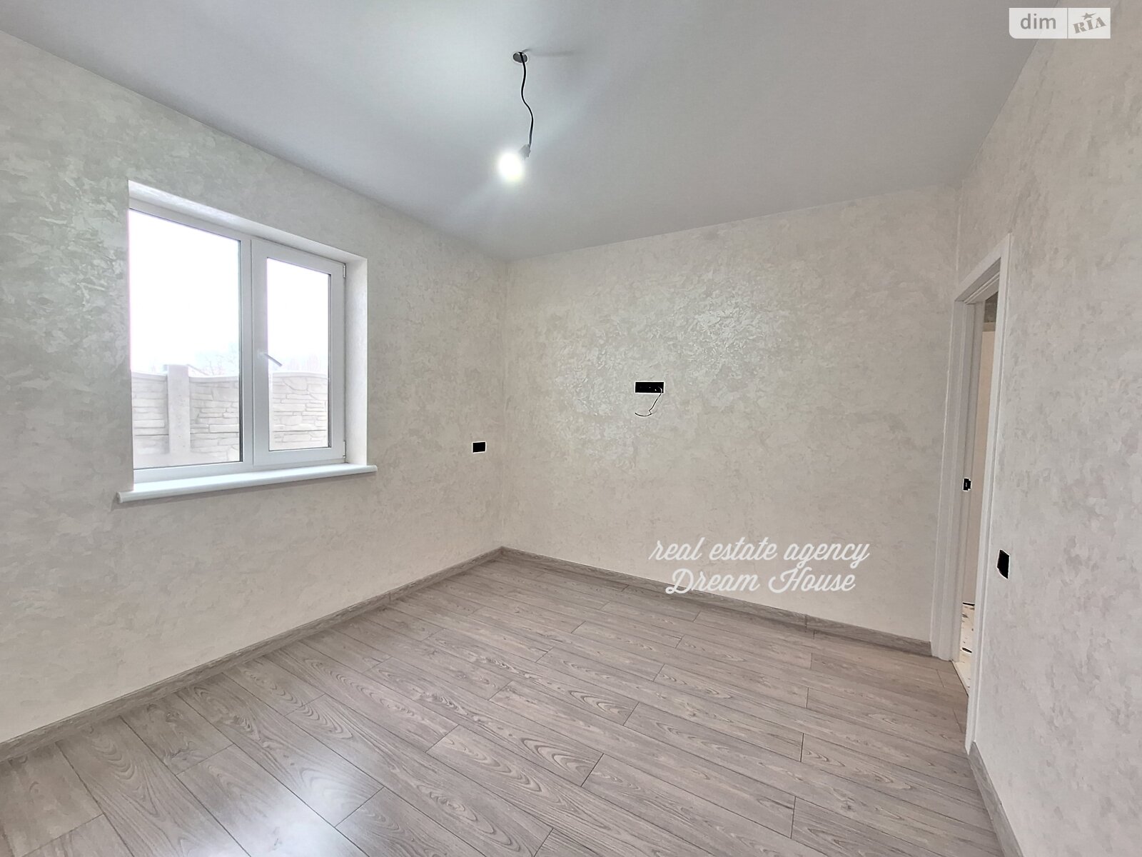 одноэтажный дом с гаражом, 105 кв. м, газобетон. Продажа в Борисполе район Борисполь фото 1 одноэтажный дом с гаражом, 105 кв. м, газобетон. Продажа в Борисполе район Борисполь фото 1