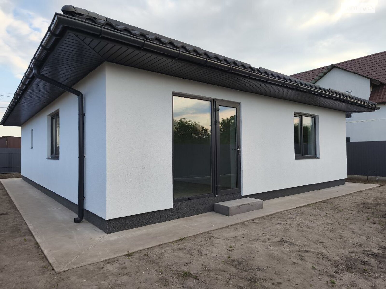 одноповерховий будинок, 100 кв. м, газобетон. Продаж в Борисполі, район Бориспіль фото 1 одноповерховий будинок, 100 кв. м, газобетон. Продаж в Борисполі, район Бориспіль фото 1